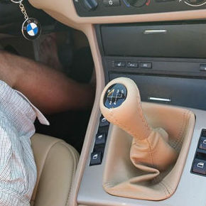 Volante y accesorios: Servicios de Tapizados EMG Volante y accesorios: Servicios de Tapizados EMG