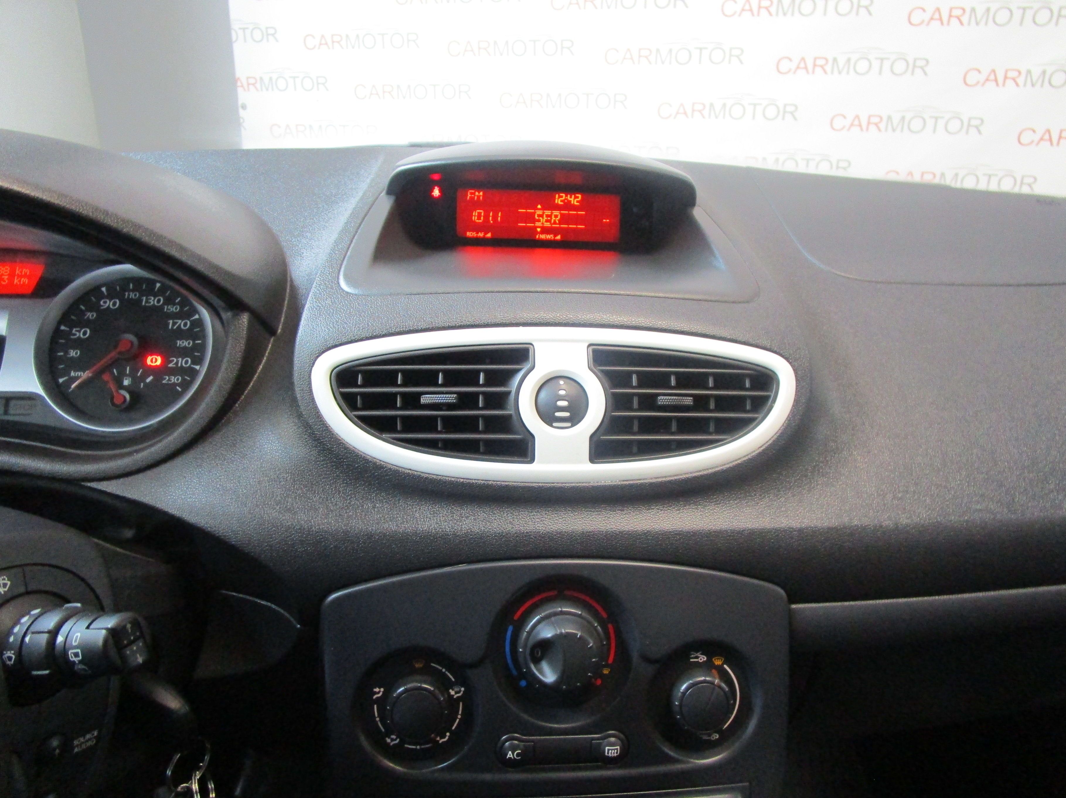 CLIO: Vehículos de CARMOTOR CLIO: Vehículos de CARMOTOR