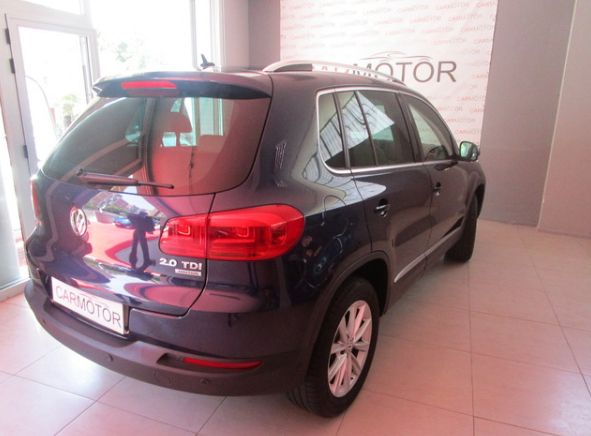 VOLKSWAGEN - TIGUAN 2. 0: Vehículos de CARMOTOR VOLKSWAGEN - TIGUAN 2. 0: Vehículos de CARMOTOR