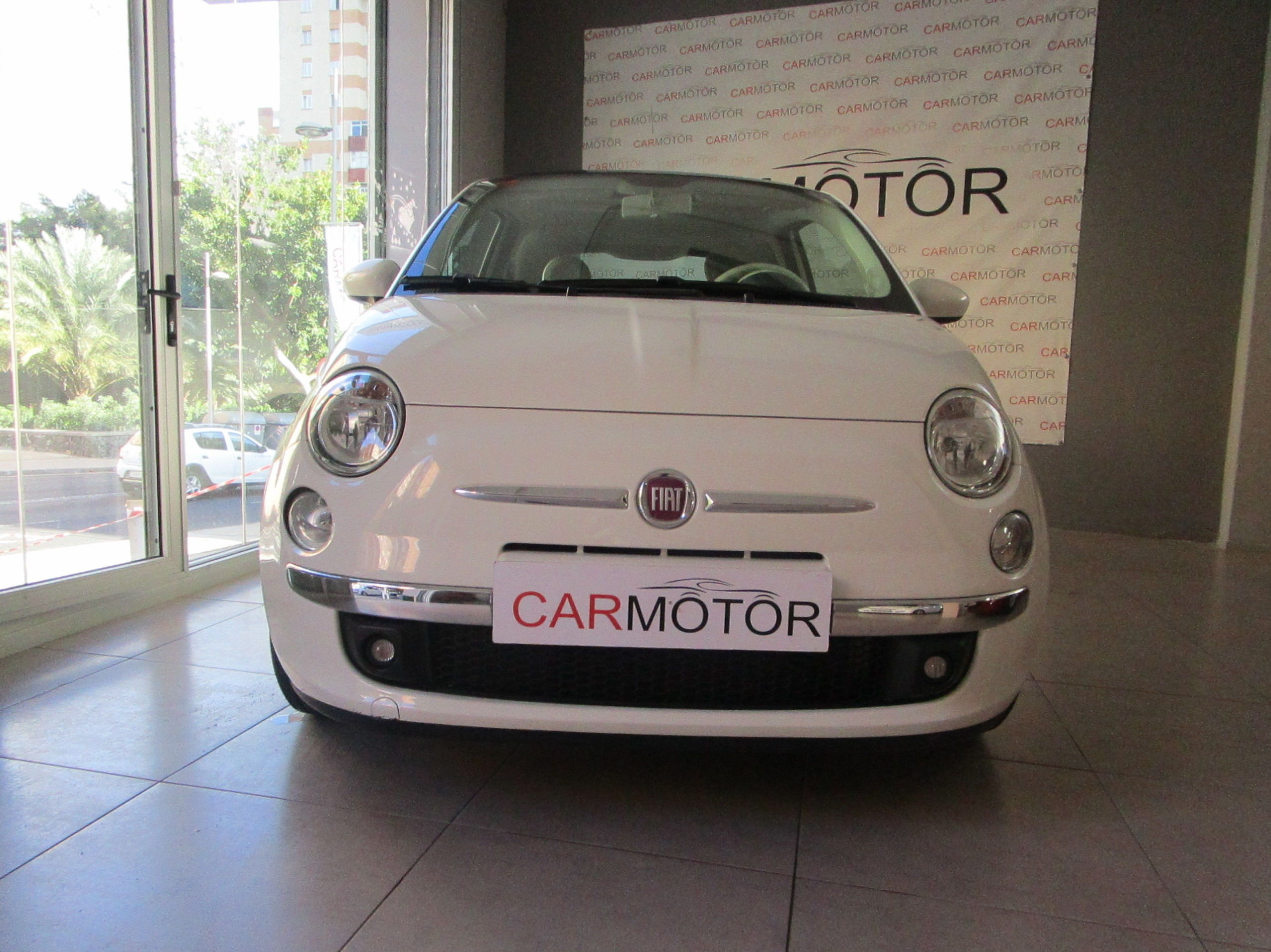 FIAT 500 LOUNGE: Vehículos de CARMOTOR FIAT 500 LOUNGE: Vehículos de CARMOTOR