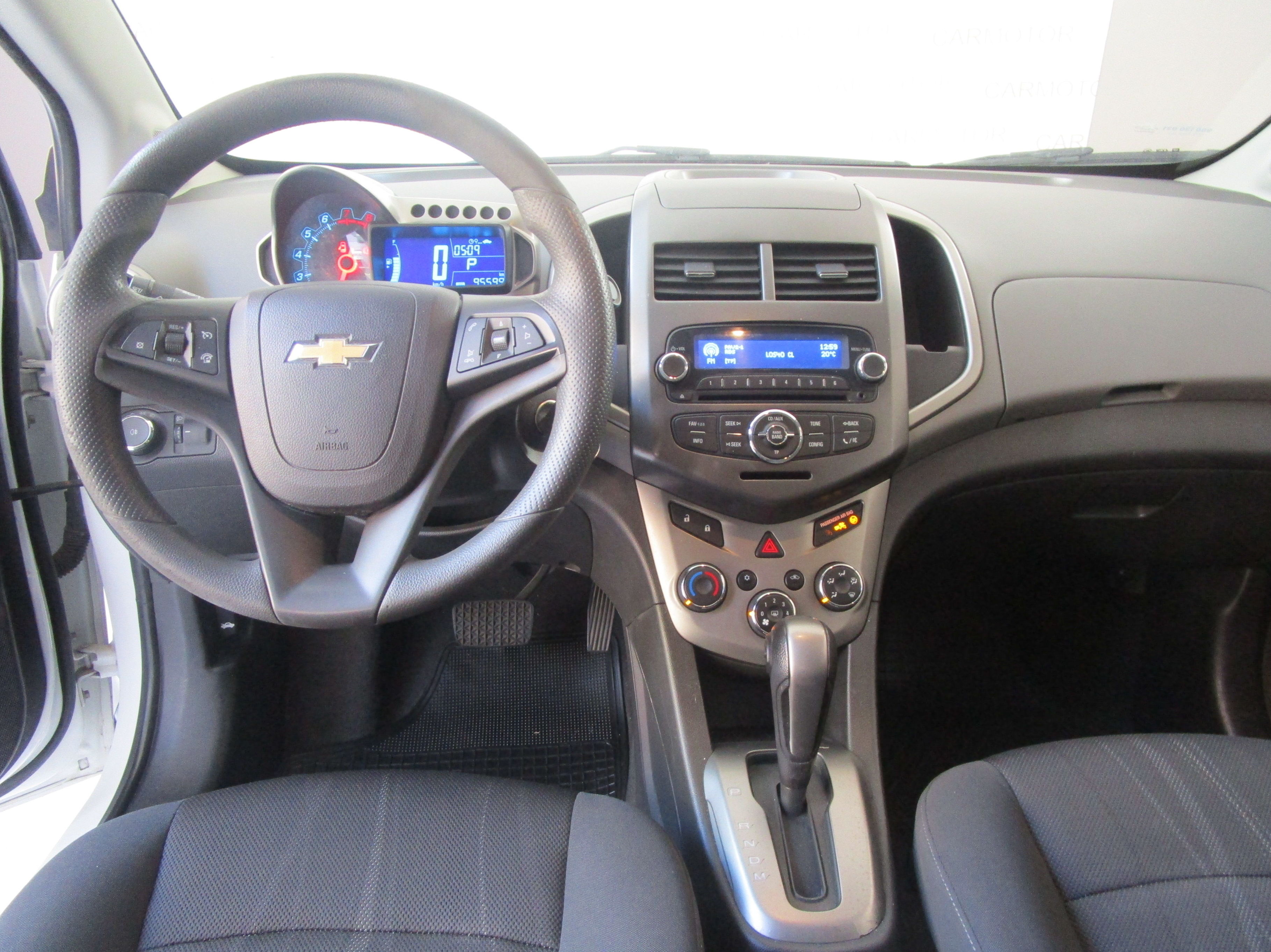 CHEVROLET AVEO LT AUTOMÁTICO: Vehículos de CARMOTOR CHEVROLET AVEO LT AUTOMÁTICO: Vehículos de CARMOTOR