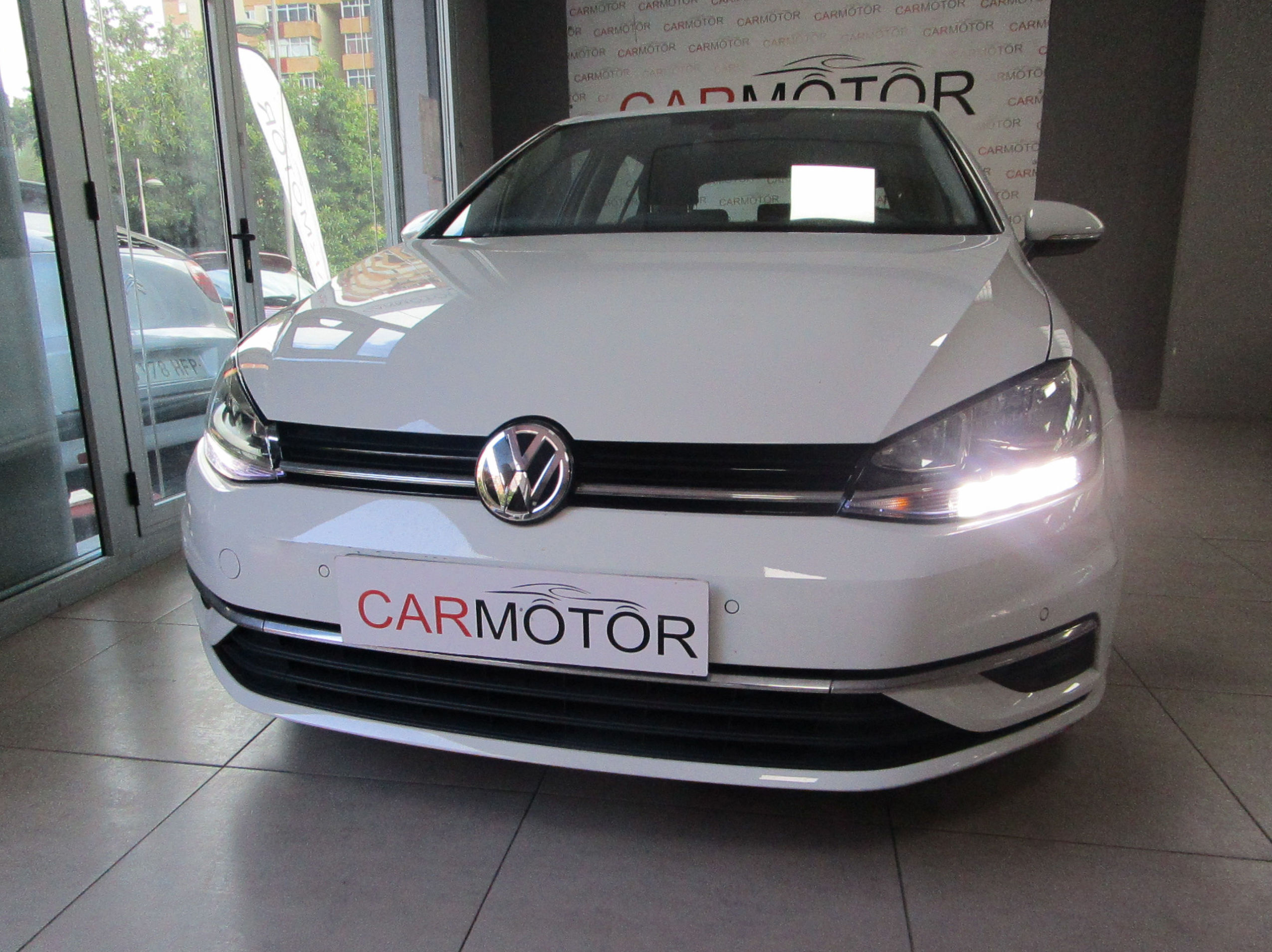 VOLKSWAGEN GOLF 1.0 TSI BLUEMOTION: Vehículos de CARMOTOR VOLKSWAGEN GOLF 1.0 TSI BLUEMOTION: Vehículos de CARMOTOR