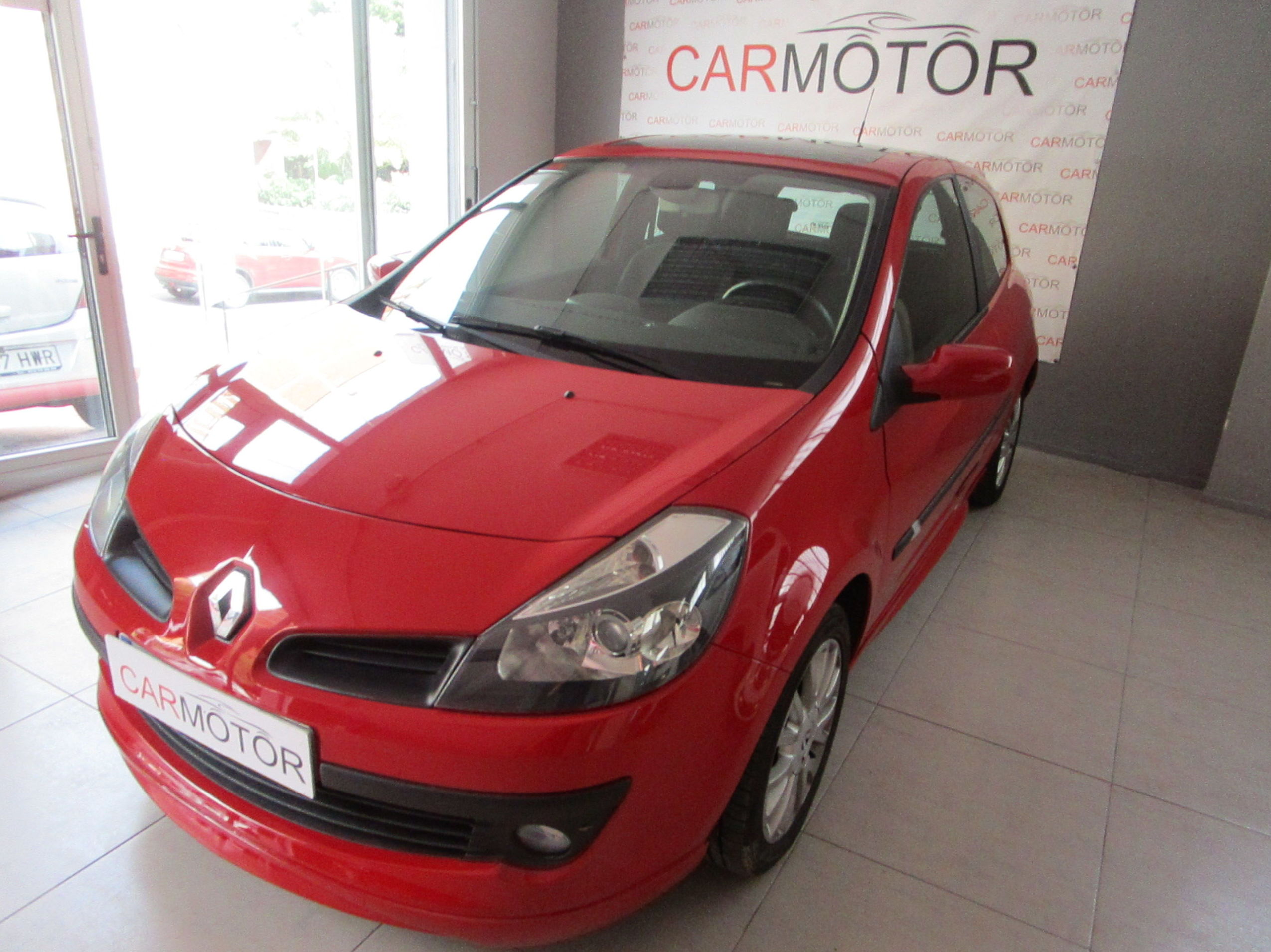 RENAUL CLIO 1.2 TCE 100CV TURBO: Vehículos de CARMOTOR RENAUL CLIO 1.2 TCE 100CV TURBO: Vehículos de CARMOTOR