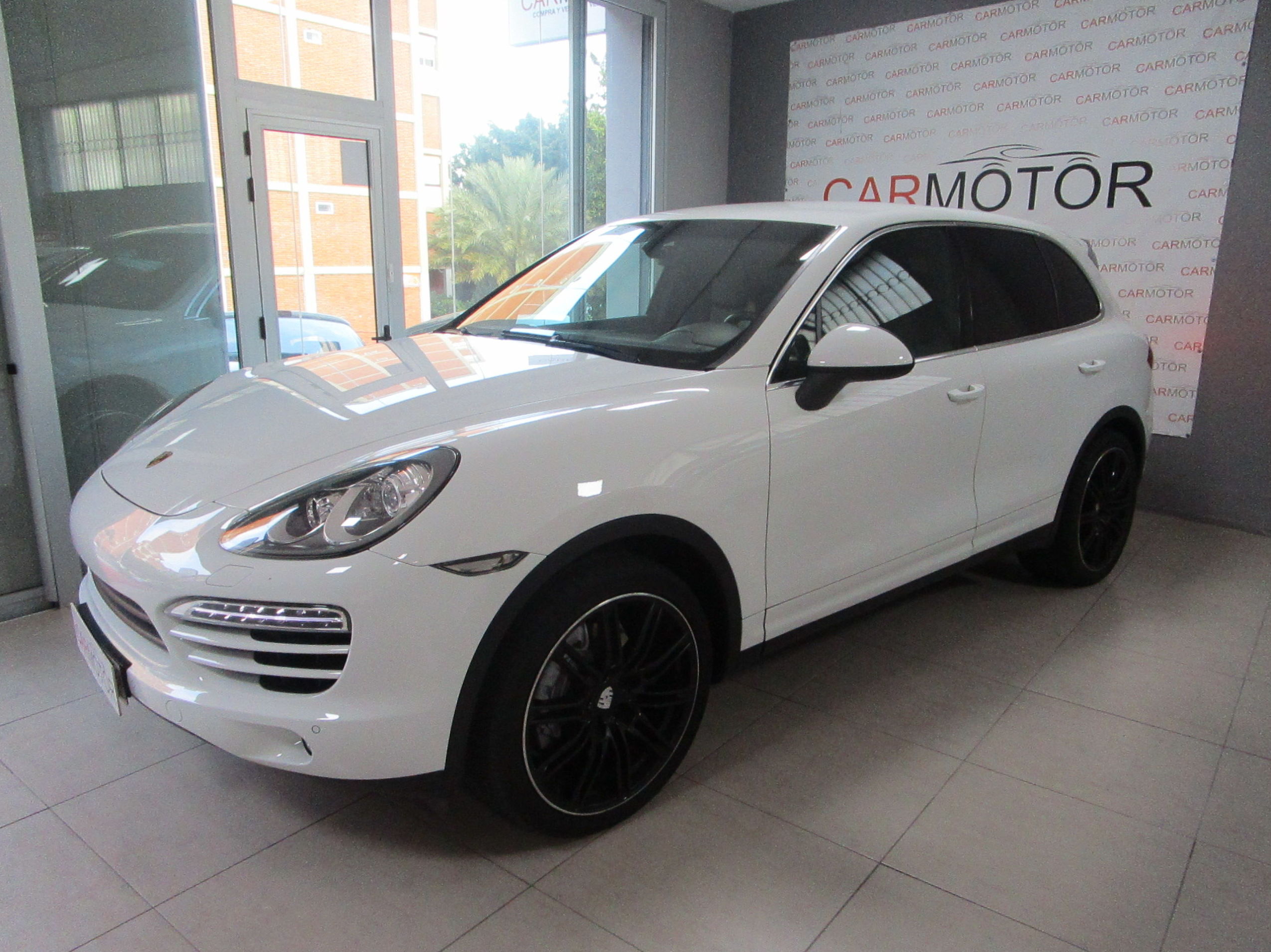 PORCHE CAYENNE 3.0 245CV: Vehículos de CARMOTOR PORCHE CAYENNE 3.0 245CV: Vehículos de CARMOTOR