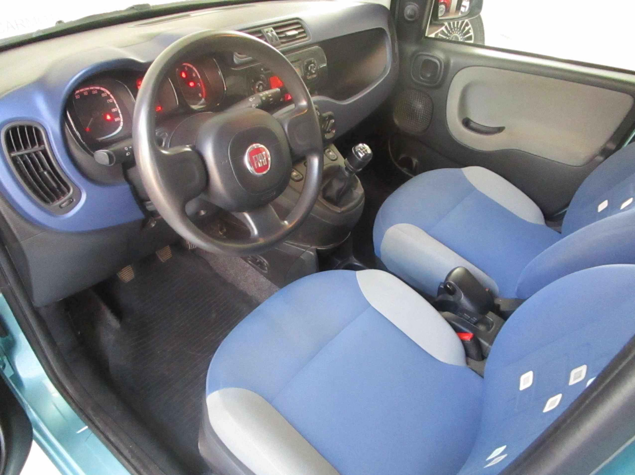 FIAT PANDA: Vehículos de CARMOTOR FIAT PANDA: Vehículos de CARMOTOR