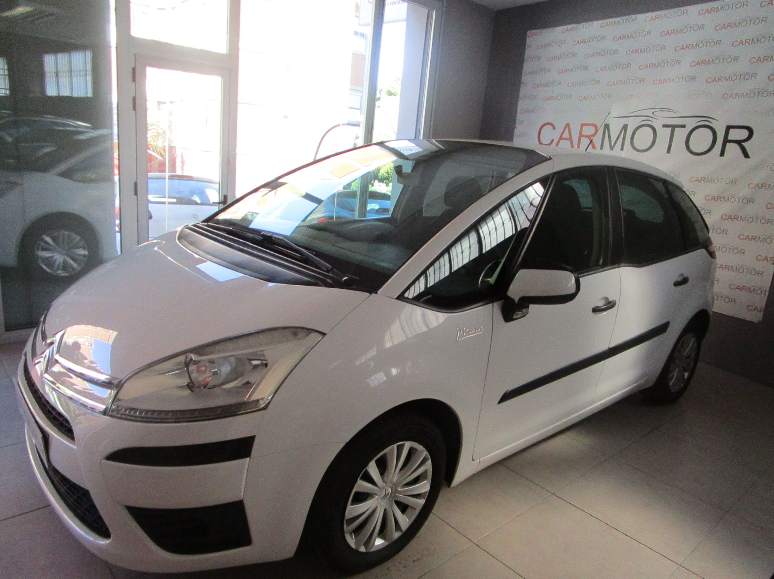CITROEN C4 PICASSO: Vehículos de CARMOTOR CITROEN C4 PICASSO: Vehículos de CARMOTOR
