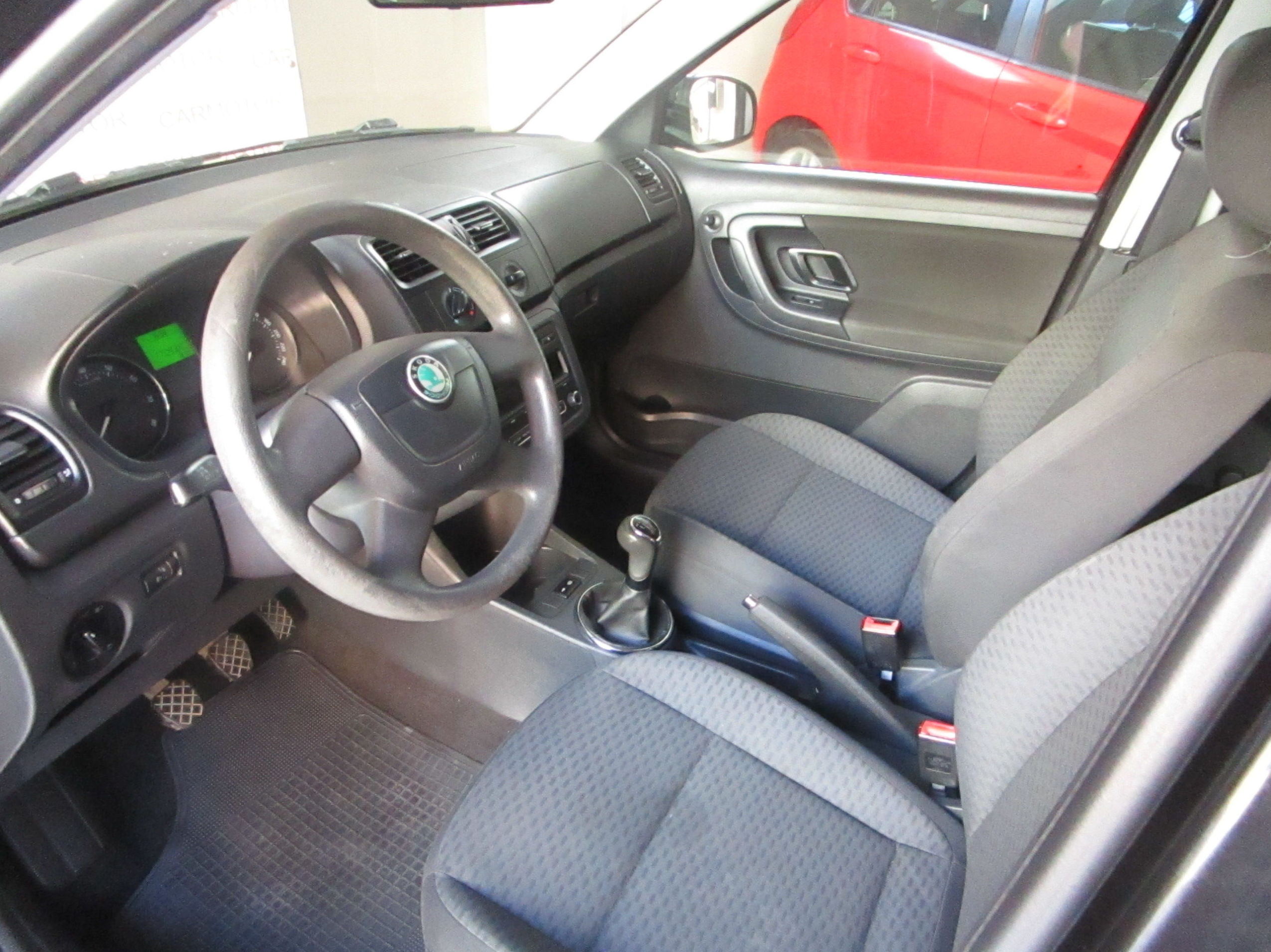 SKODA - FABIA 1. 2 : Vehículos de CARMOTOR SKODA - FABIA 1. 2 : Vehículos de CARMOTOR