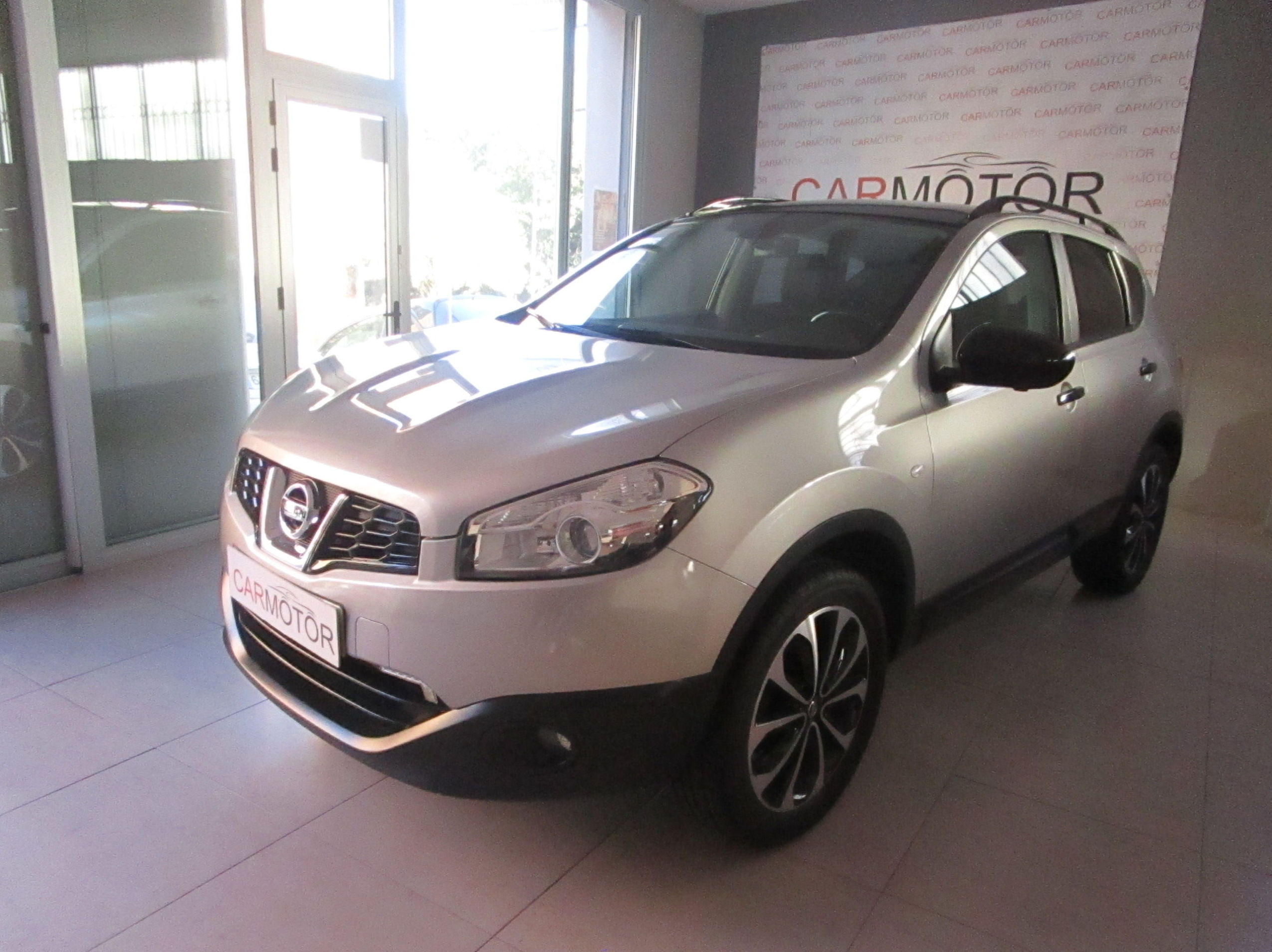 NISSAN QASHQAI SS TEKNA 4X2: Vehículos de CARMOTOR NISSAN QASHQAI SS TEKNA 4X2: Vehículos de CARMOTOR