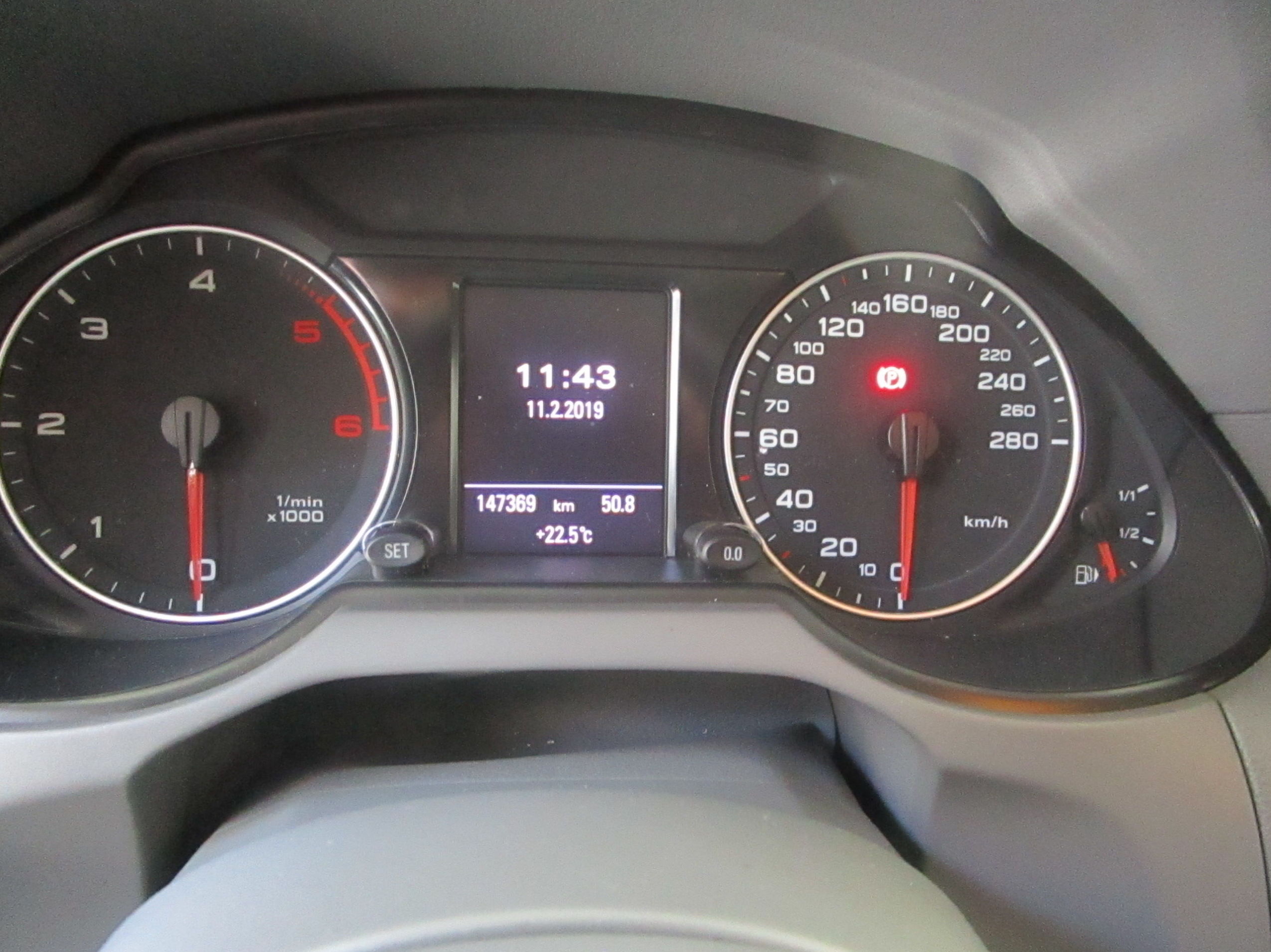 AUDI Q5 QUATTRO: Vehículos de CARMOTOR AUDI Q5 QUATTRO: Vehículos de CARMOTOR