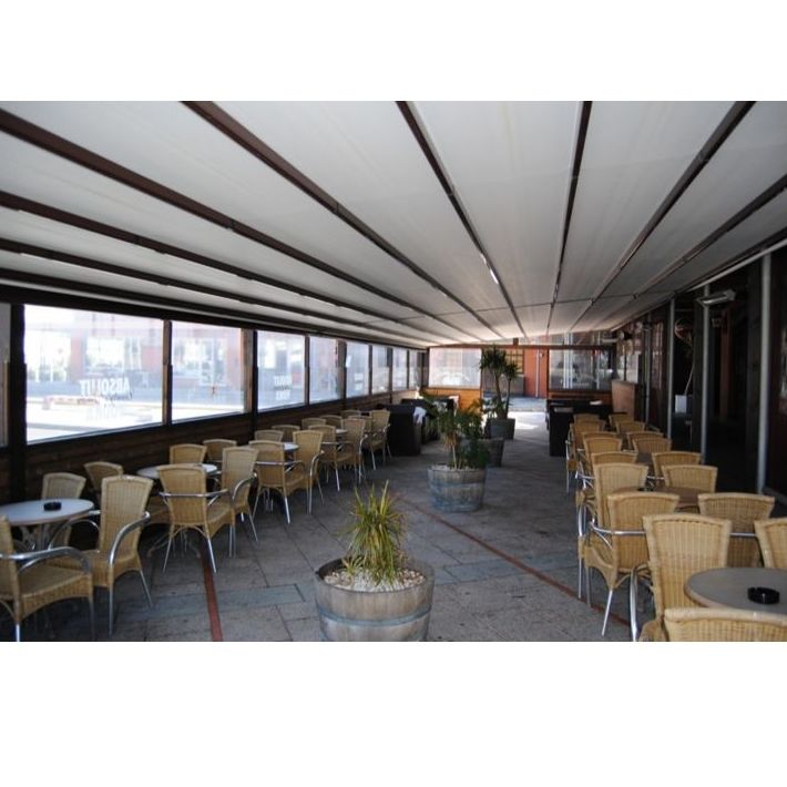 Instalaciones: Servicios de Silver´s Tavern Instalaciones: Servicios de Silver´s Tavern