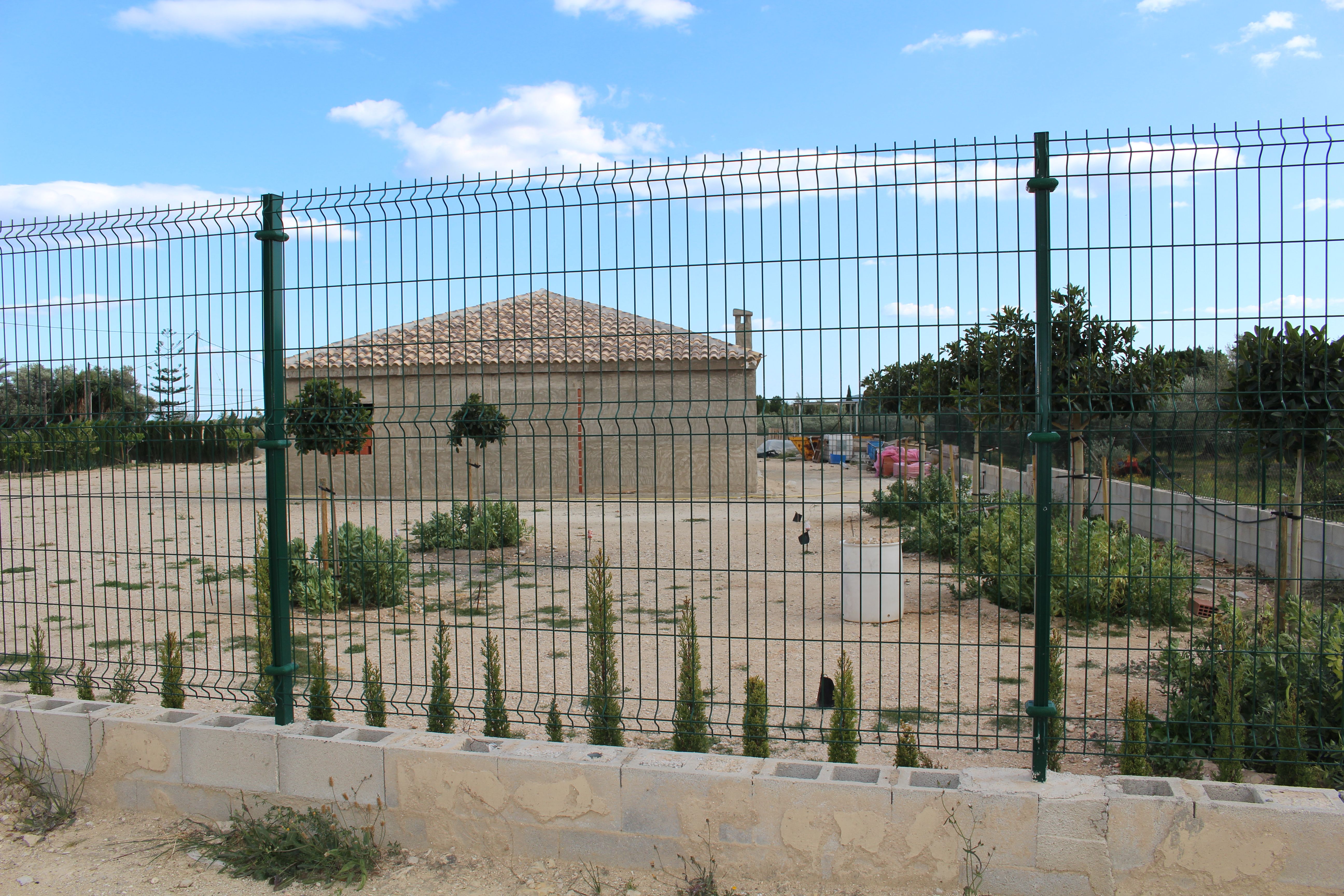 Vallados de chalets: Servicios de Enrejados Solivella Vallados de chalets: Servicios de Enrejados Solivella
