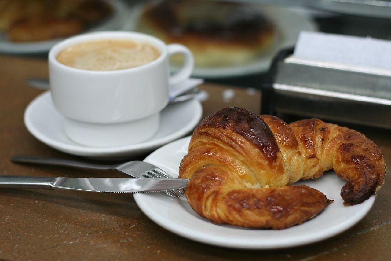 Desayunos: Ofrecemos de Cafetería la Bernarda Desayunos: Ofrecemos de Cafetería la Bernarda