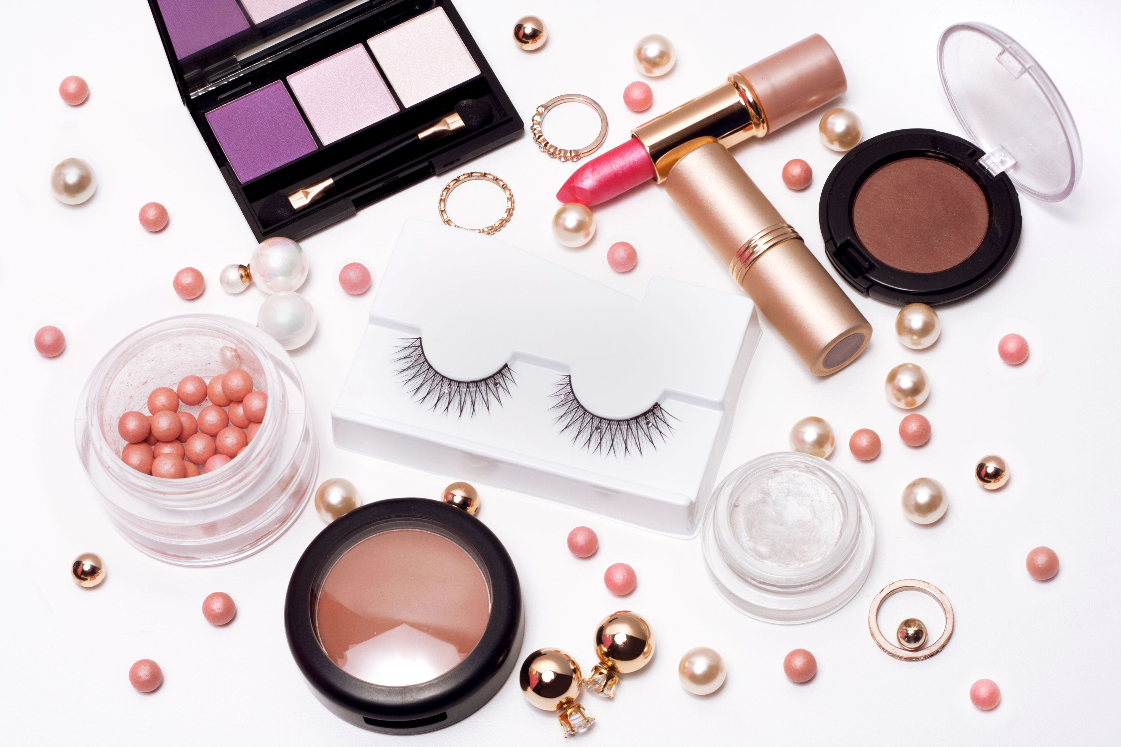 Cursos de automaquillaje: Peluquería y estética de Danna Stils by Compagnia della Bellezza Cursos de automaquillaje: Peluquería y estética de Danna Stils by Compagnia della Bellezza
