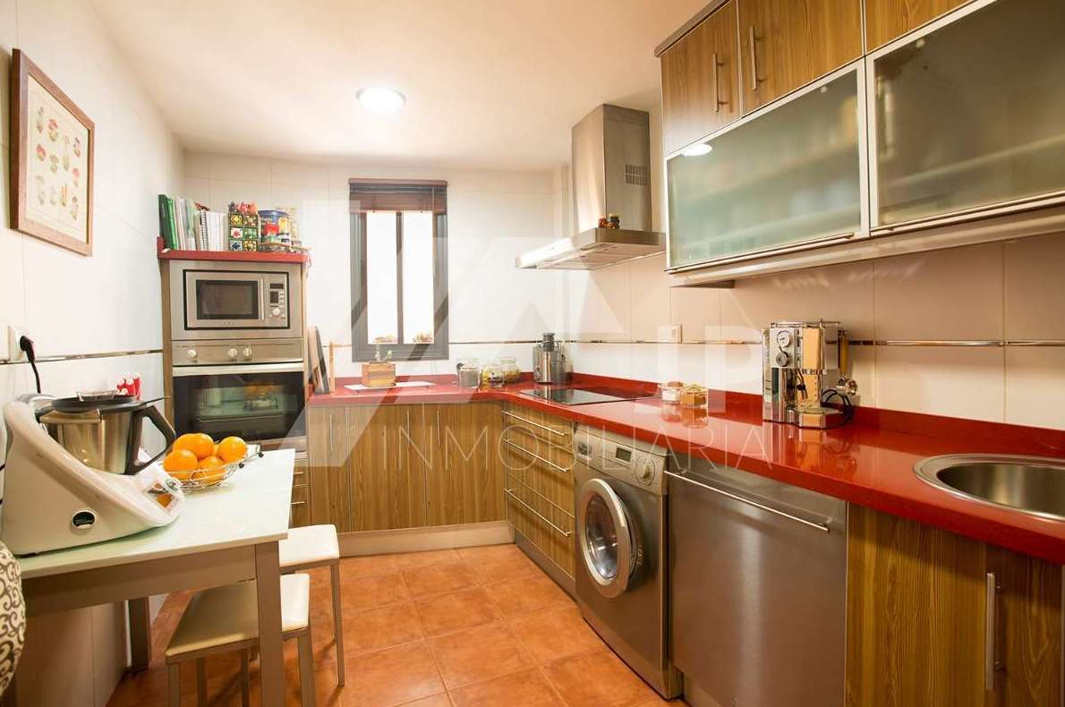 Piso en Barrio monachil: Inmuebles de JP Inmobiliaria Piso en Barrio monachil: Inmuebles de JP Inmobiliaria