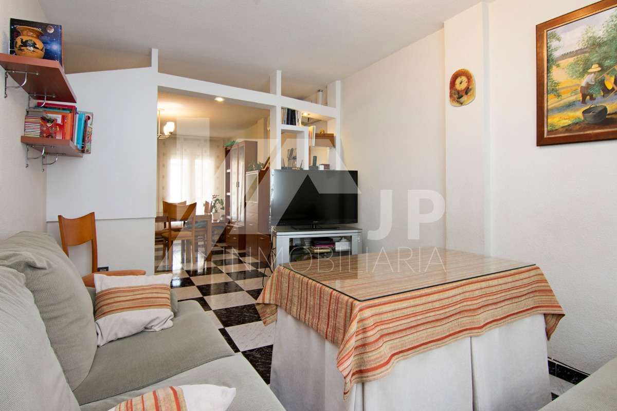 Armilla. Vivienda en venta: Inmuebles de JP Inmobiliaria Armilla. Vivienda en venta: Inmuebles de JP Inmobiliaria