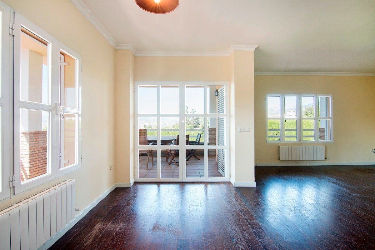 Gojar Los Cerezos. Vivienda de 365 m2: Inmuebles de JP Inmobiliaria Gojar Los Cerezos. Vivienda de 365 m2: Inmuebles de JP Inmobiliaria