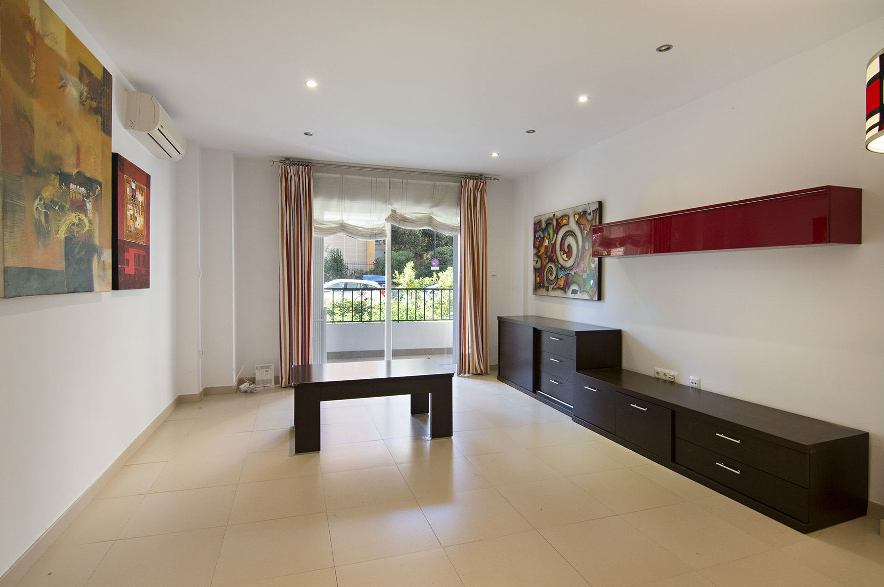 Alquiler Piso reformado para familia Avenida Cervantes: Inmuebles de JP Inmobiliaria Alquiler Piso reformado para familia Avenida Cervantes: Inmuebles de JP Inmobiliaria