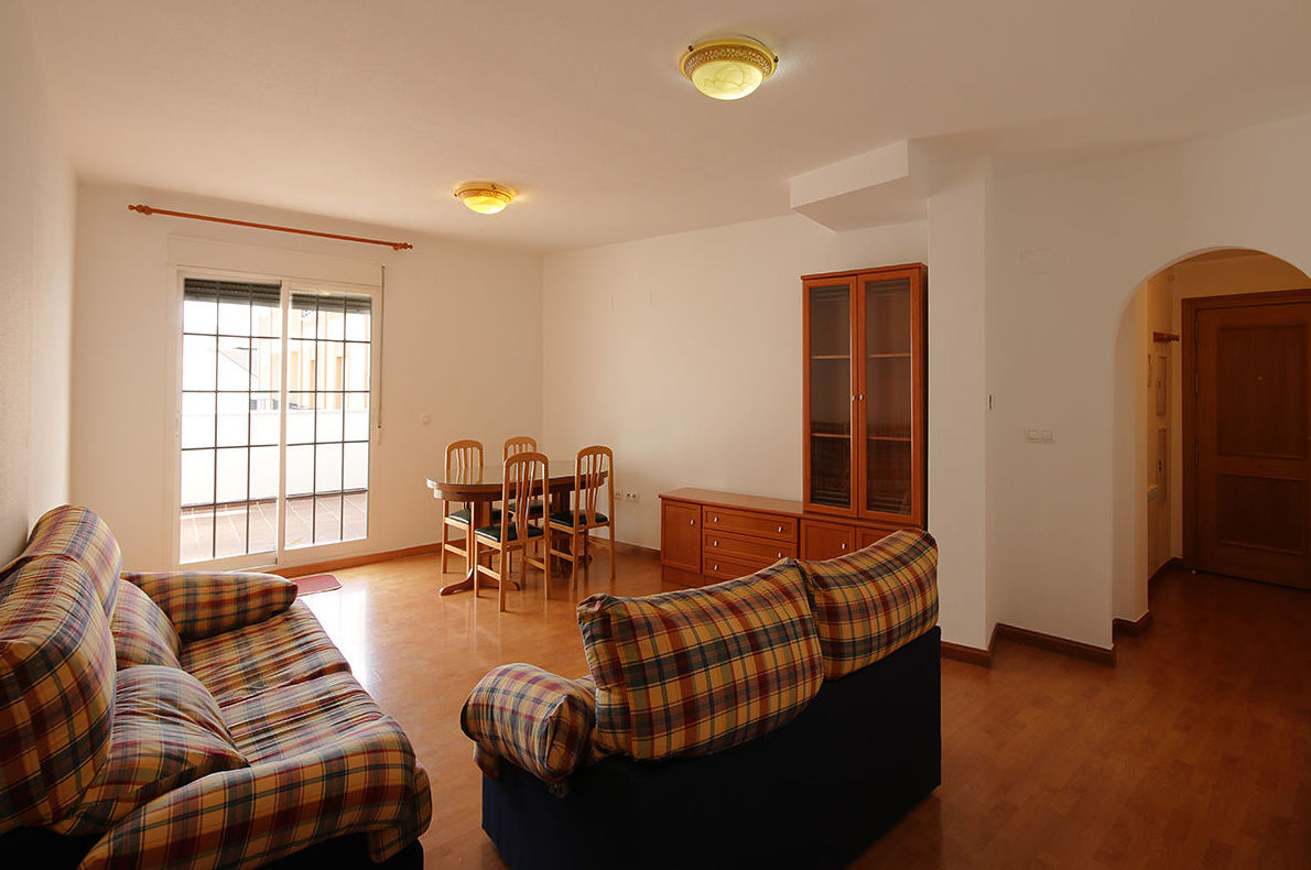 Ogijares. Plaza Alta. Atico con 2 dormitorios dobles, salon, terraza con vi: Inmuebles de JP Inmobiliaria Ogijares. Plaza Alta. Atico con 2 dormitorios dobles, salon, terraza con vi: Inmuebles de JP Inmobiliaria