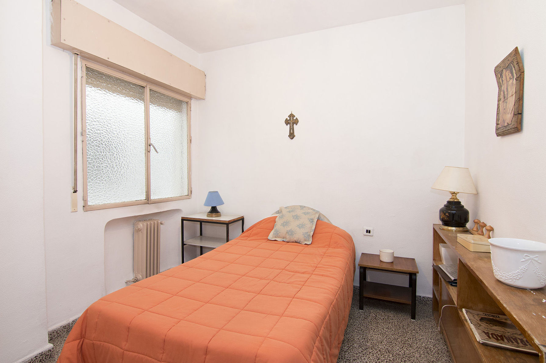 Piso en venta calle Recogidas. 4 dormitorios, 2 cuartos de baño: Inmuebles de JP Inmobiliaria Piso en venta calle Recogidas. 4 dormitorios, 2 cuartos de baño: Inmuebles de JP Inmobiliaria