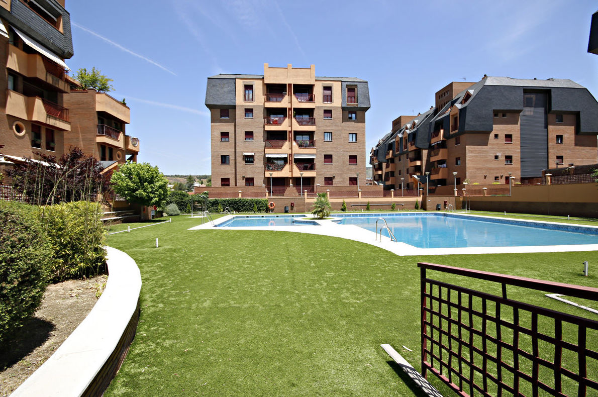 Alquiler, Altos Serrallo: Inmuebles de JP Inmobiliaria Alquiler, Altos Serrallo: Inmuebles de JP Inmobiliaria