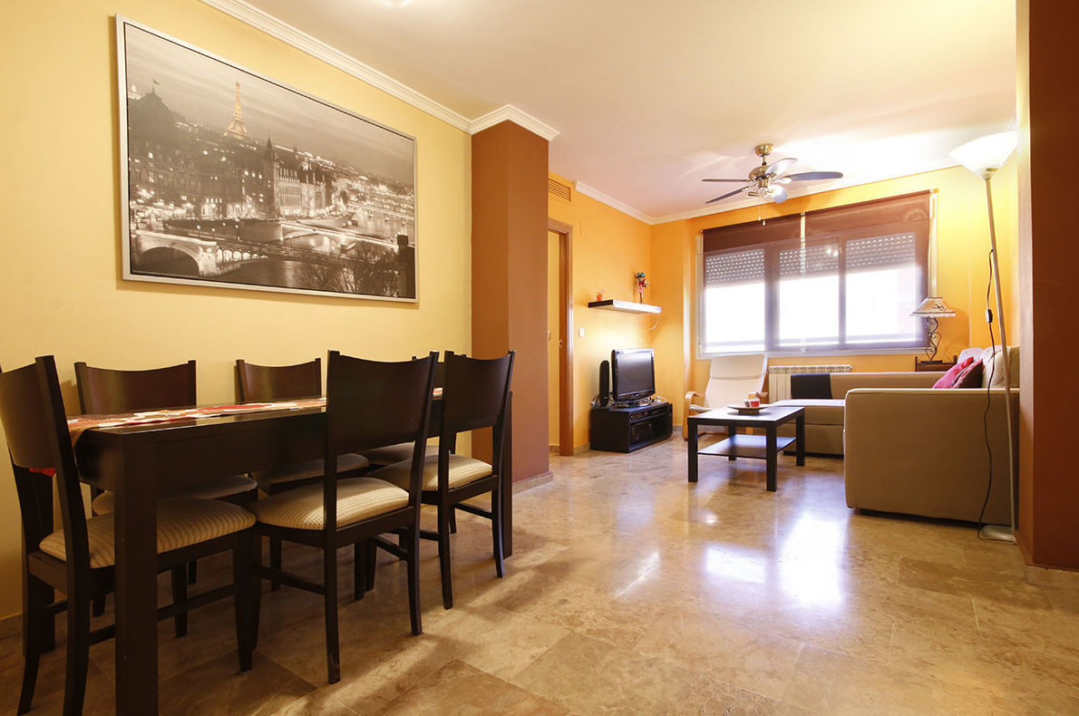 Sanders, Piso amueblado. 2 dormitorios. Plaza de garaje: Inmuebles de JP Inmobiliaria Sanders, Piso amueblado. 2 dormitorios. Plaza de garaje: Inmuebles de JP Inmobiliaria