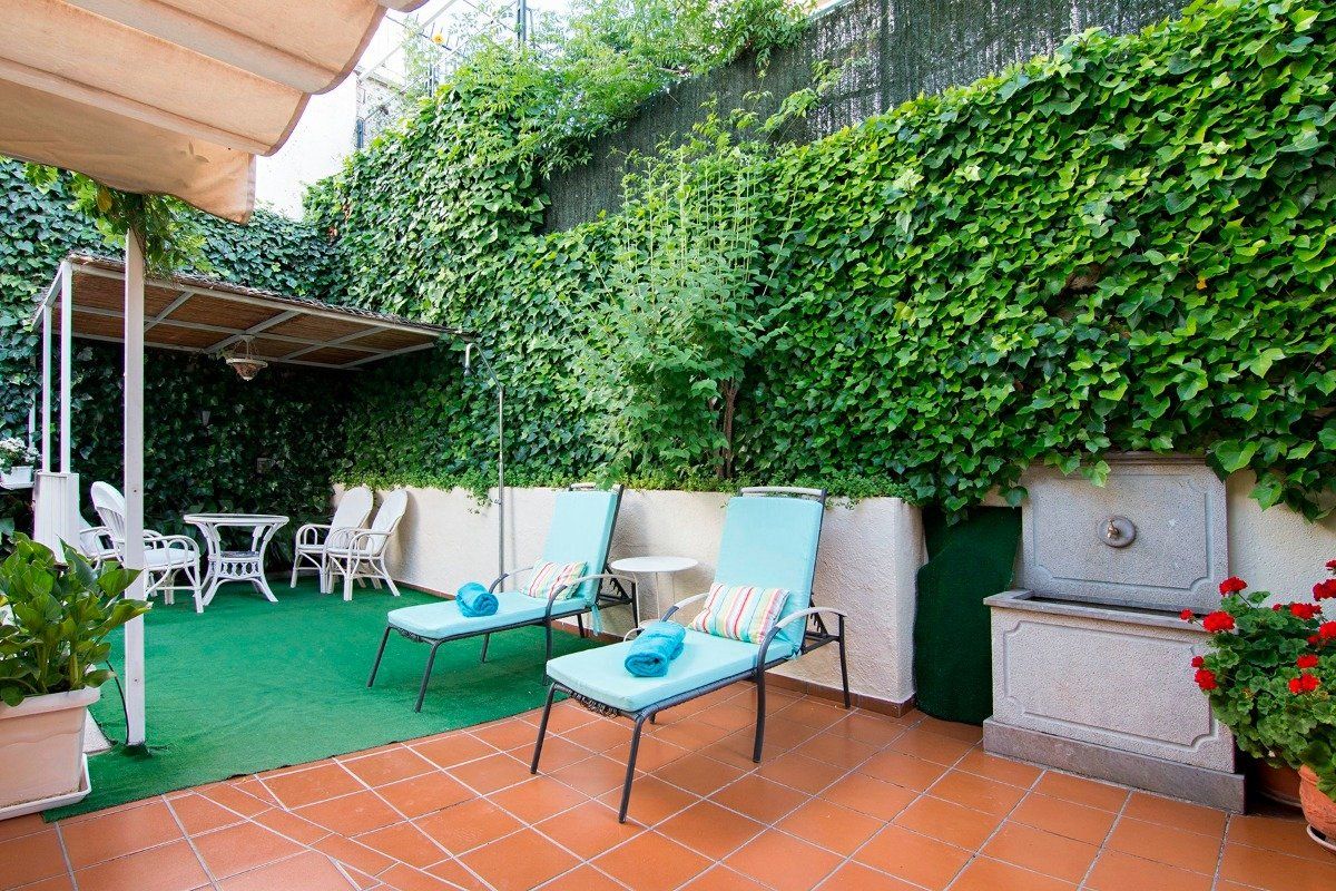 Serrallo. Pareada con poca antigüedad: Inmuebles de JP Inmobiliaria Serrallo. Pareada con poca antigüedad: Inmuebles de JP Inmobiliaria