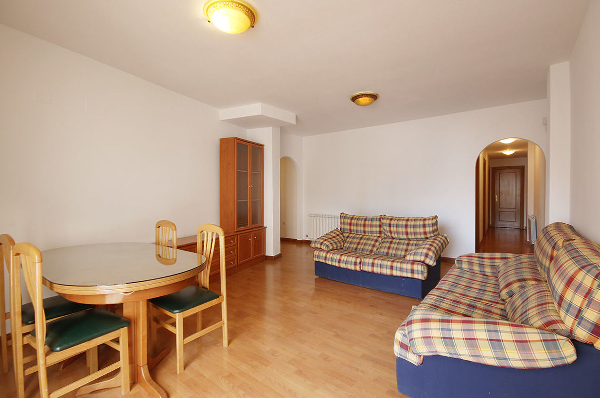 Ogijares. Plaza Alta. Atico con 2 dormitorios dobles, salon, terraza con vi: Inmuebles de JP Inmobiliaria Ogijares. Plaza Alta. Atico con 2 dormitorios dobles, salon, terraza con vi: Inmuebles de JP Inmobiliaria