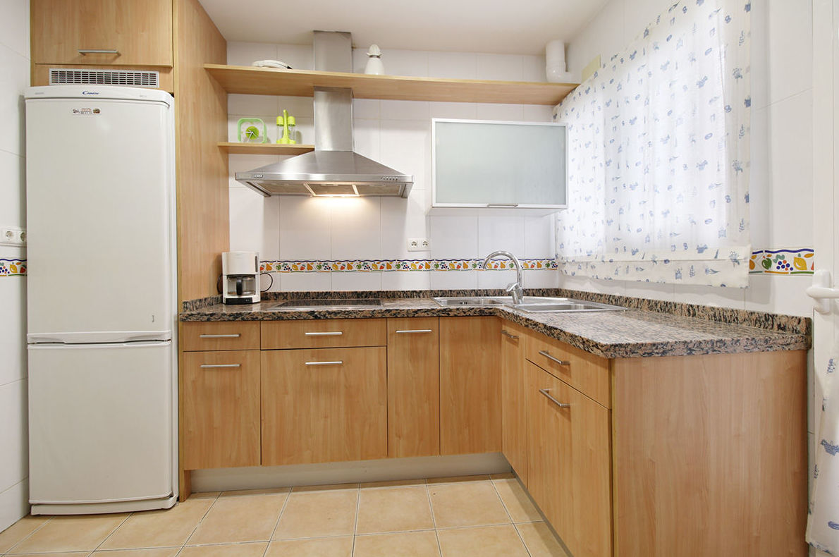 Junto Puentezuelas. Piso amueblado. 3 dormitorios. 2 baños.exterior: Inmuebles de JP Inmobiliaria Junto Puentezuelas. Piso amueblado. 3 dormitorios. 2 baños.exterior: Inmuebles de JP Inmobiliaria