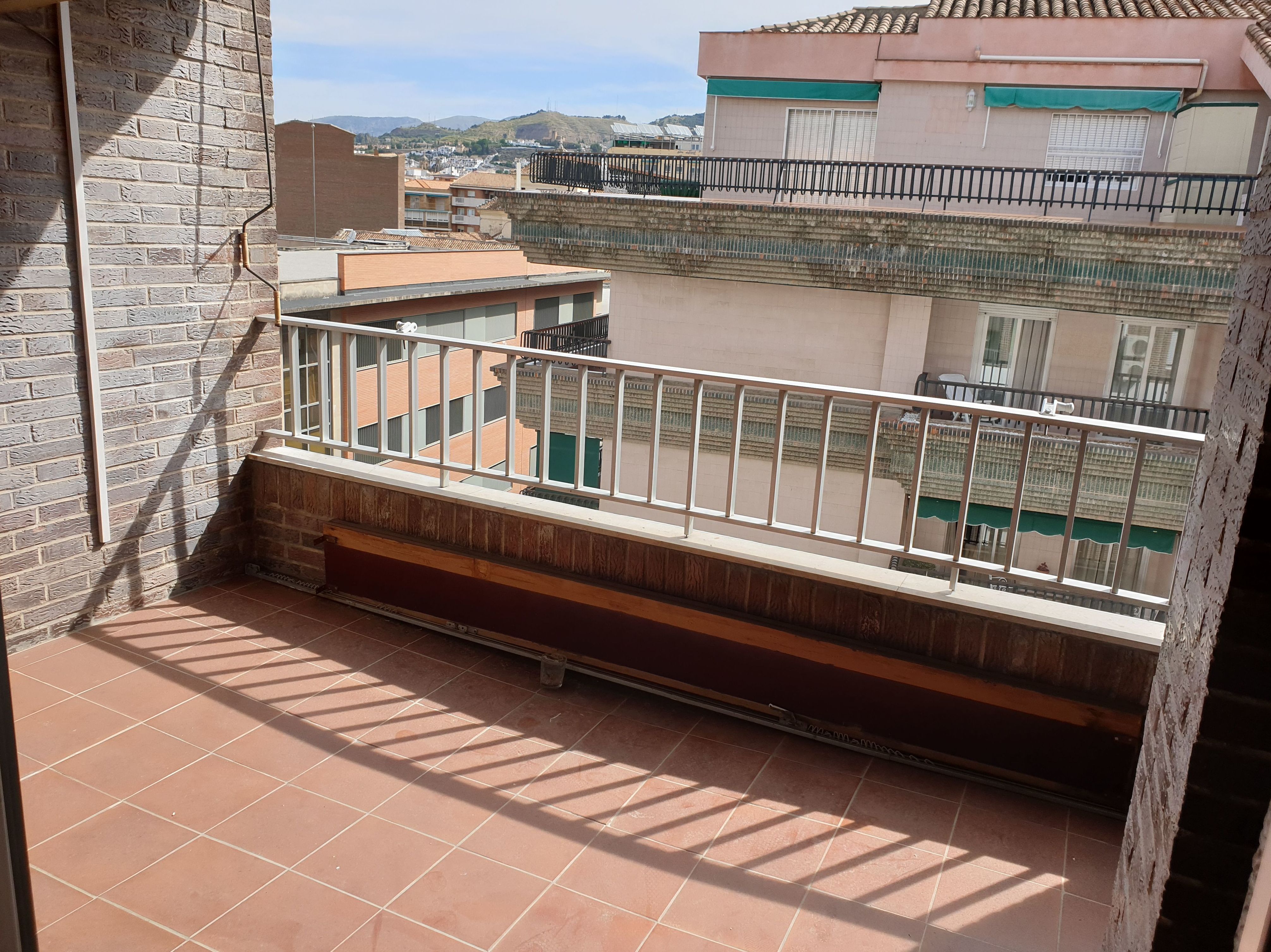 Pedro Antonio Alarcon. Curso universitario. Piso para alquilar. 4 dormitori: Inmuebles de JP Inmobiliaria Pedro Antonio Alarcon. Curso universitario. Piso para alquilar. 4 dormitori: Inmuebles de JP Inmobiliaria