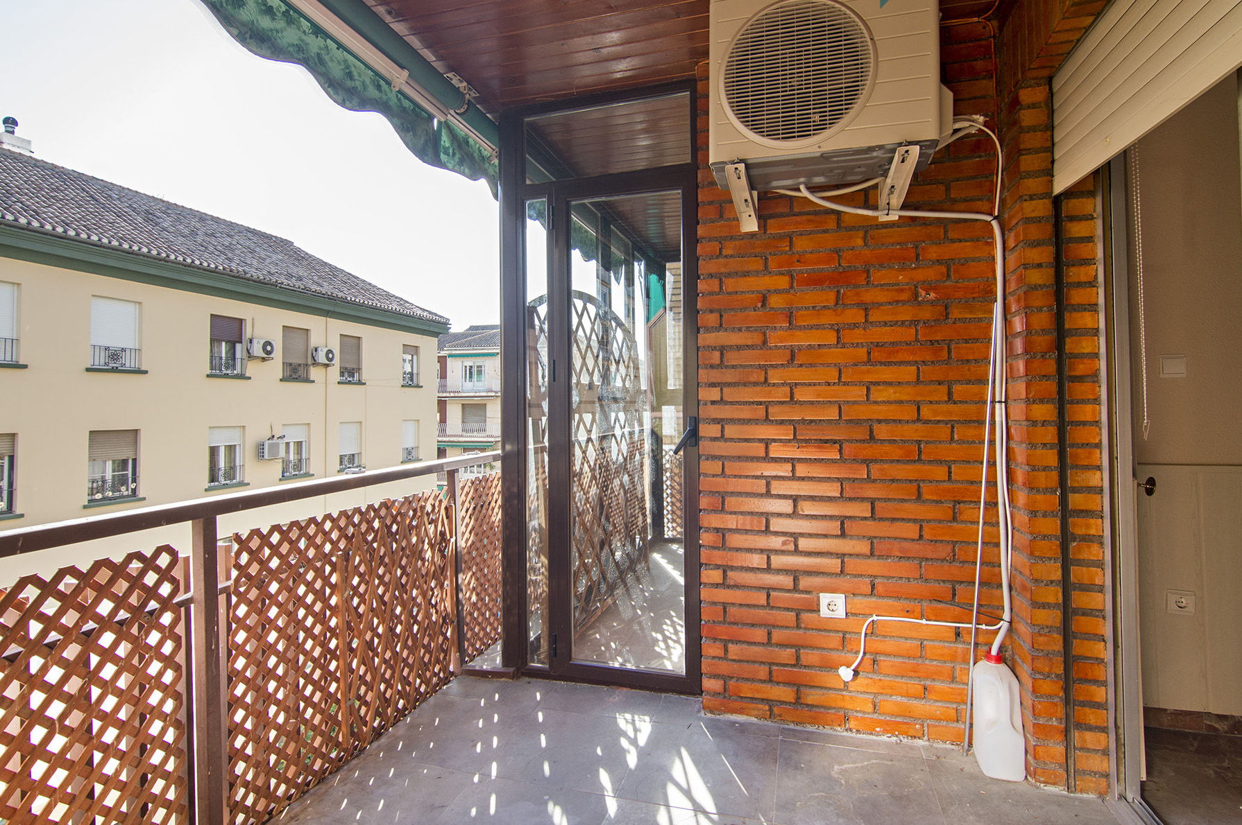 Piso en venta calle Melchor Almagro, 4 dormitorios, calefaccion: Inmuebles de JP Inmobiliaria Piso en venta calle Melchor Almagro, 4 dormitorios, calefaccion: Inmuebles de JP Inmobiliaria