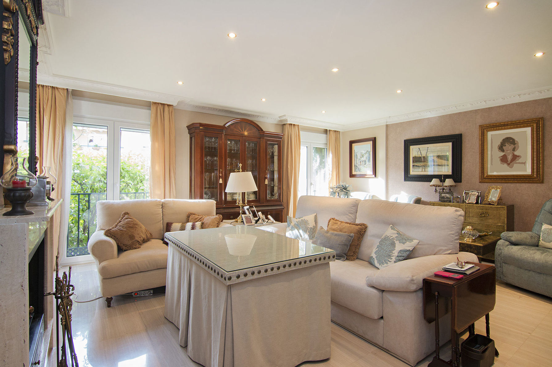 Serrallo. Pareada con parcela y piscina propia: Inmuebles de JP Inmobiliaria Serrallo. Pareada con parcela y piscina propia: Inmuebles de JP Inmobiliaria