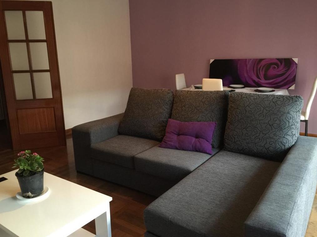 Alquiler. Piso para estudiantes. Curso universitario. Recogidas: Inmuebles de JP Inmobiliaria Alquiler. Piso para estudiantes. Curso universitario. Recogidas: Inmuebles de JP Inmobiliaria