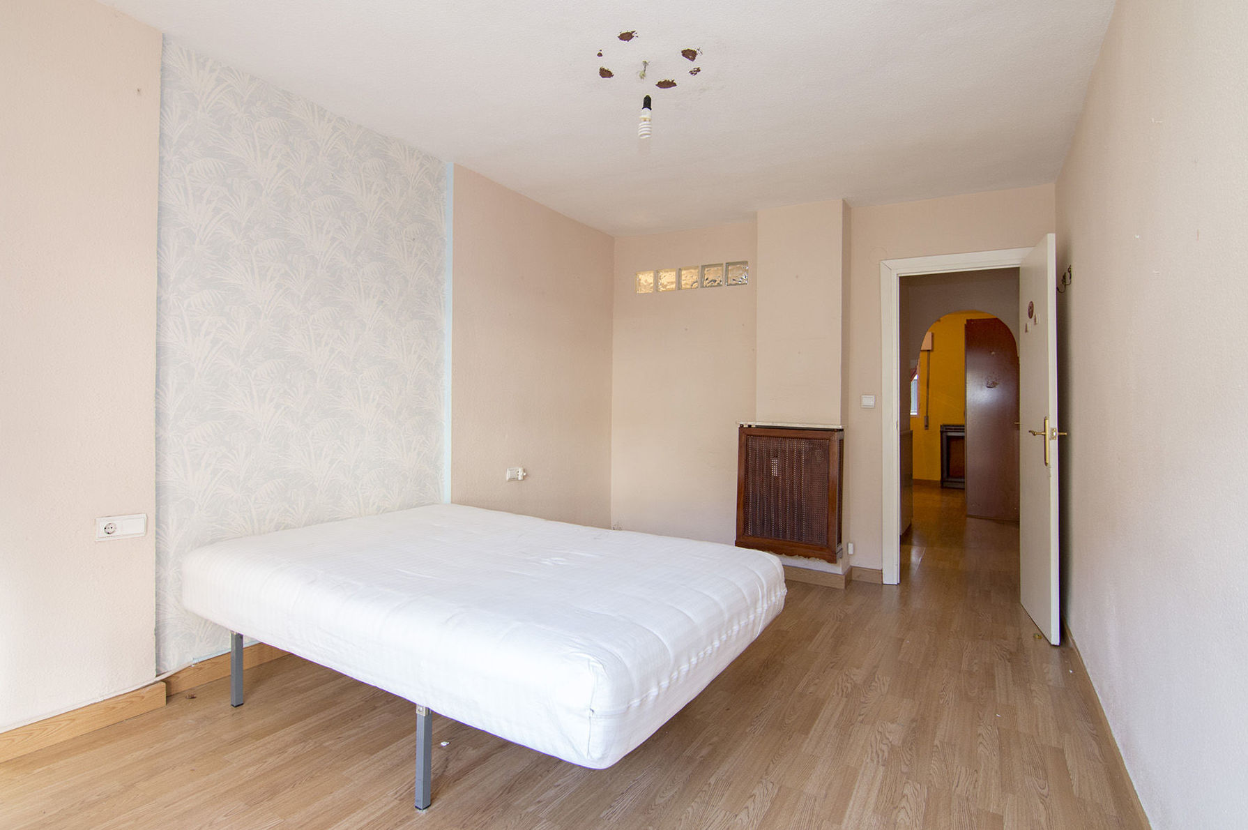 Piso en venta calle Melchor Almagro, 4 dormitorios, calefaccion: Inmuebles de JP Inmobiliaria Piso en venta calle Melchor Almagro, 4 dormitorios, calefaccion: Inmuebles de JP Inmobiliaria