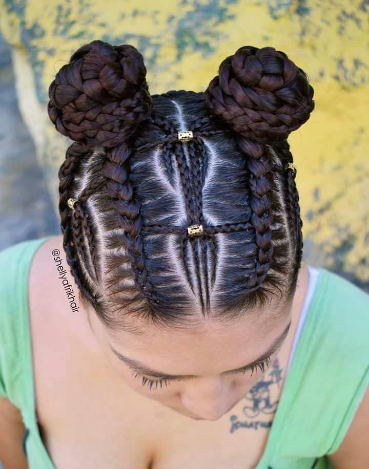 Recogidos y trenzas: Rastas africanas y mucho más de Peluquería Las Marías Recogidos y trenzas: Rastas africanas y mucho más de Peluquería Las Marías