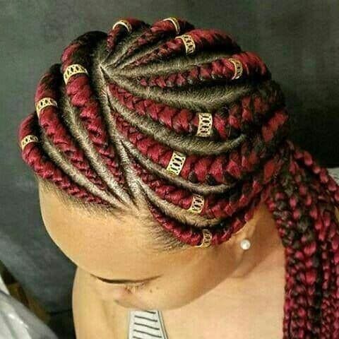 Corte y color: Rastas africanas y mucho más de Peluquería Las Marías Corte y color: Rastas africanas y mucho más de Peluquería Las Marías