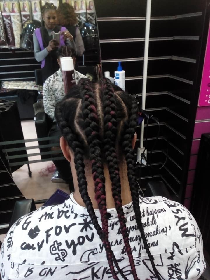 Rastas: Rastas africanas y mucho más de Peluquería Las Marías Rastas: Rastas africanas y mucho más de Peluquería Las Marías