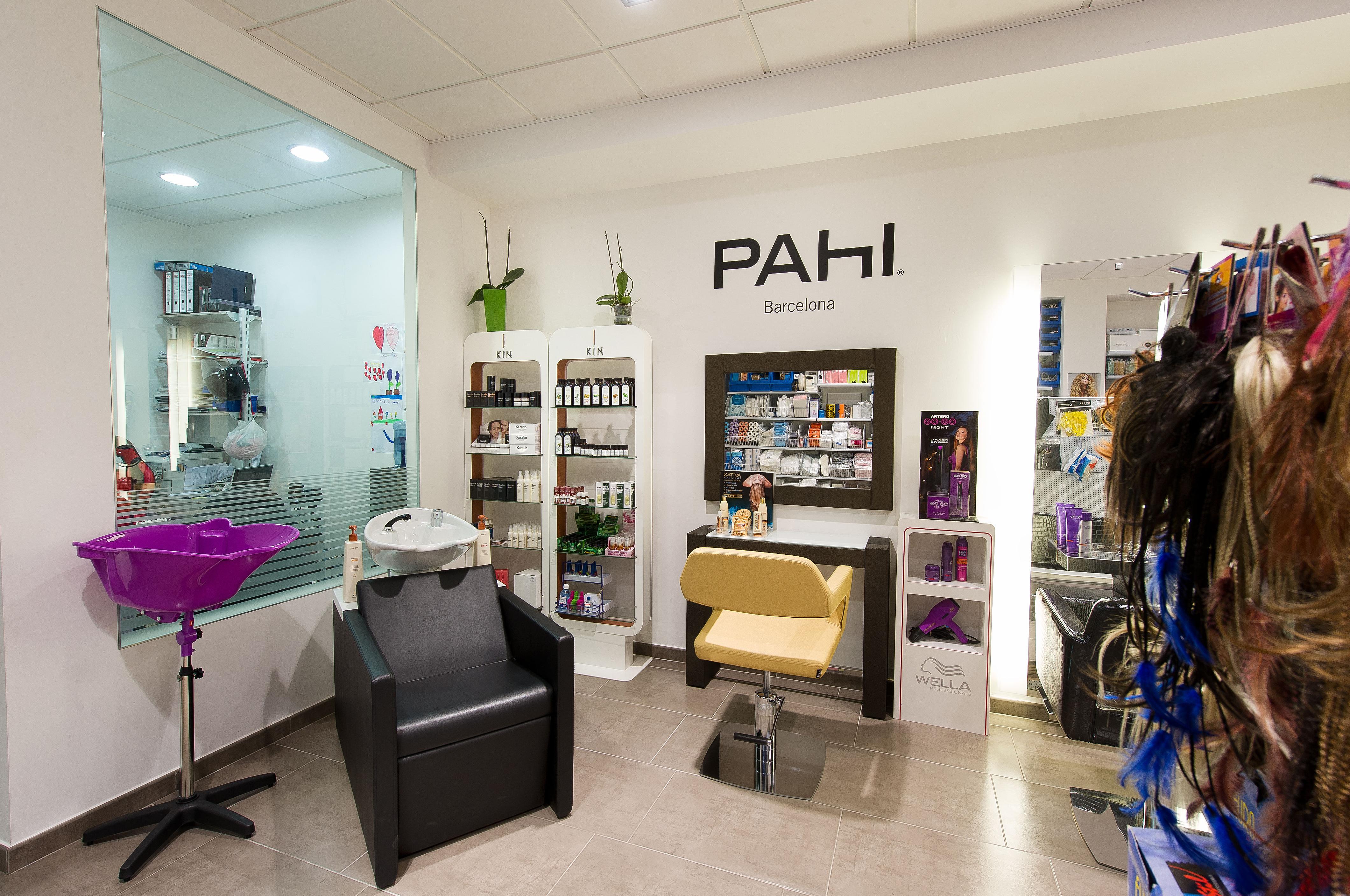 Foto 19 de Suministros para peluquerías y estética  en Ibiza | Mathiss