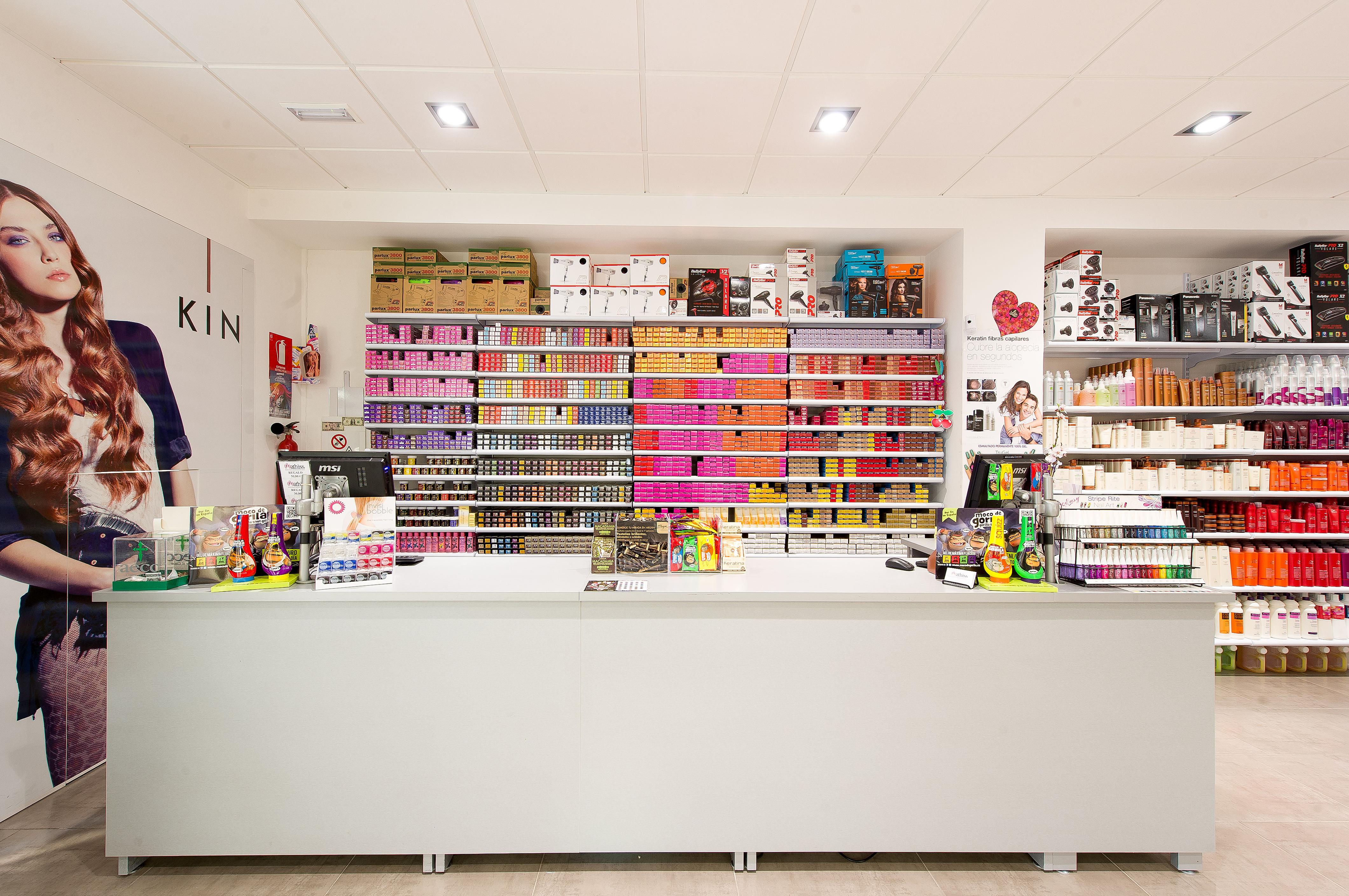 Foto 22 de Suministros para peluquerías y estética  en Ibiza | Mathiss