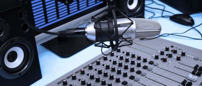Emisoras FM: Servicios de Electrònica Serret Emisoras FM: Servicios de Electrònica Serret