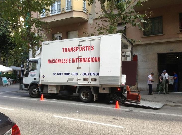 Mudanzas: Catálogo de Transportes y Mudanzas Antonio }}