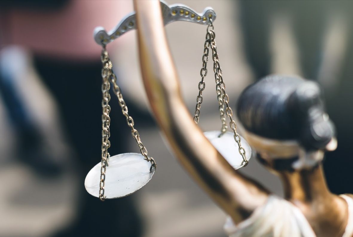 Especialidades: Servicios de Mari Abellán Procuradores Especialidades: Servicios de Mari Abellán Procuradores