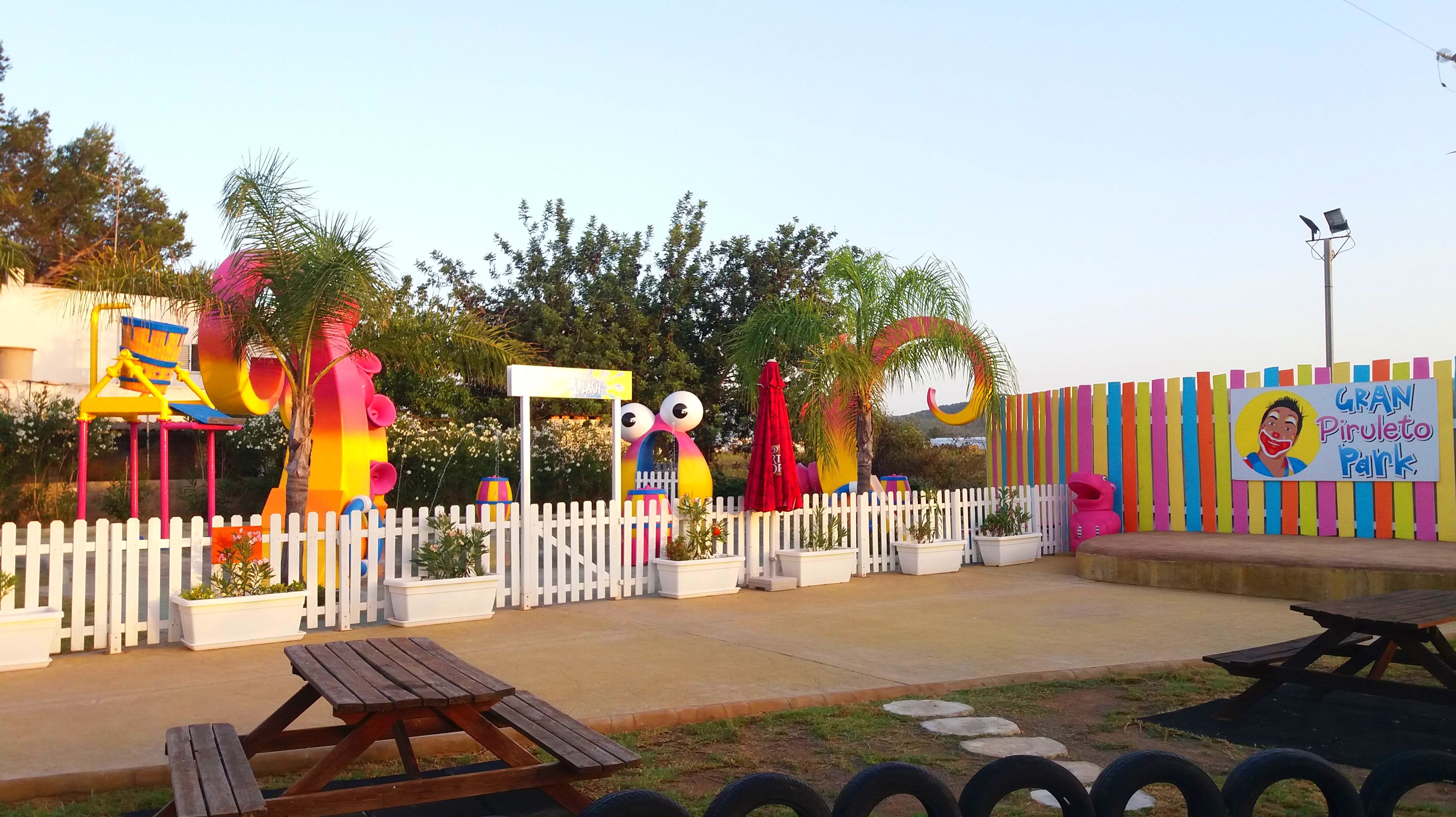 Instalaciones: Nuestros servicios de Gran Piruleto Park Instalaciones: Nuestros servicios de Gran Piruleto Park