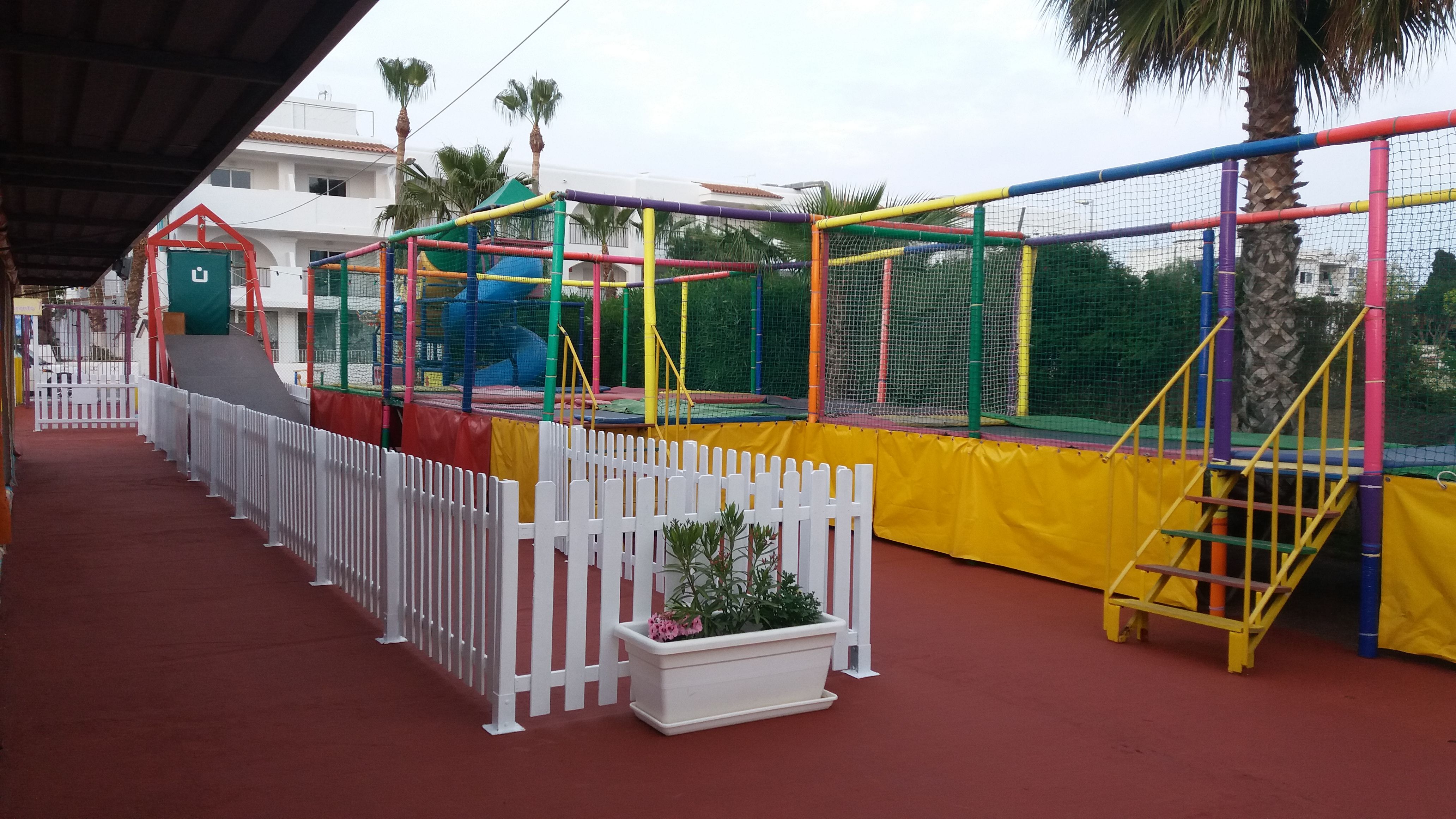 Instalaciones: Nuestros servicios de Gran Piruleto Park Instalaciones: Nuestros servicios de Gran Piruleto Park