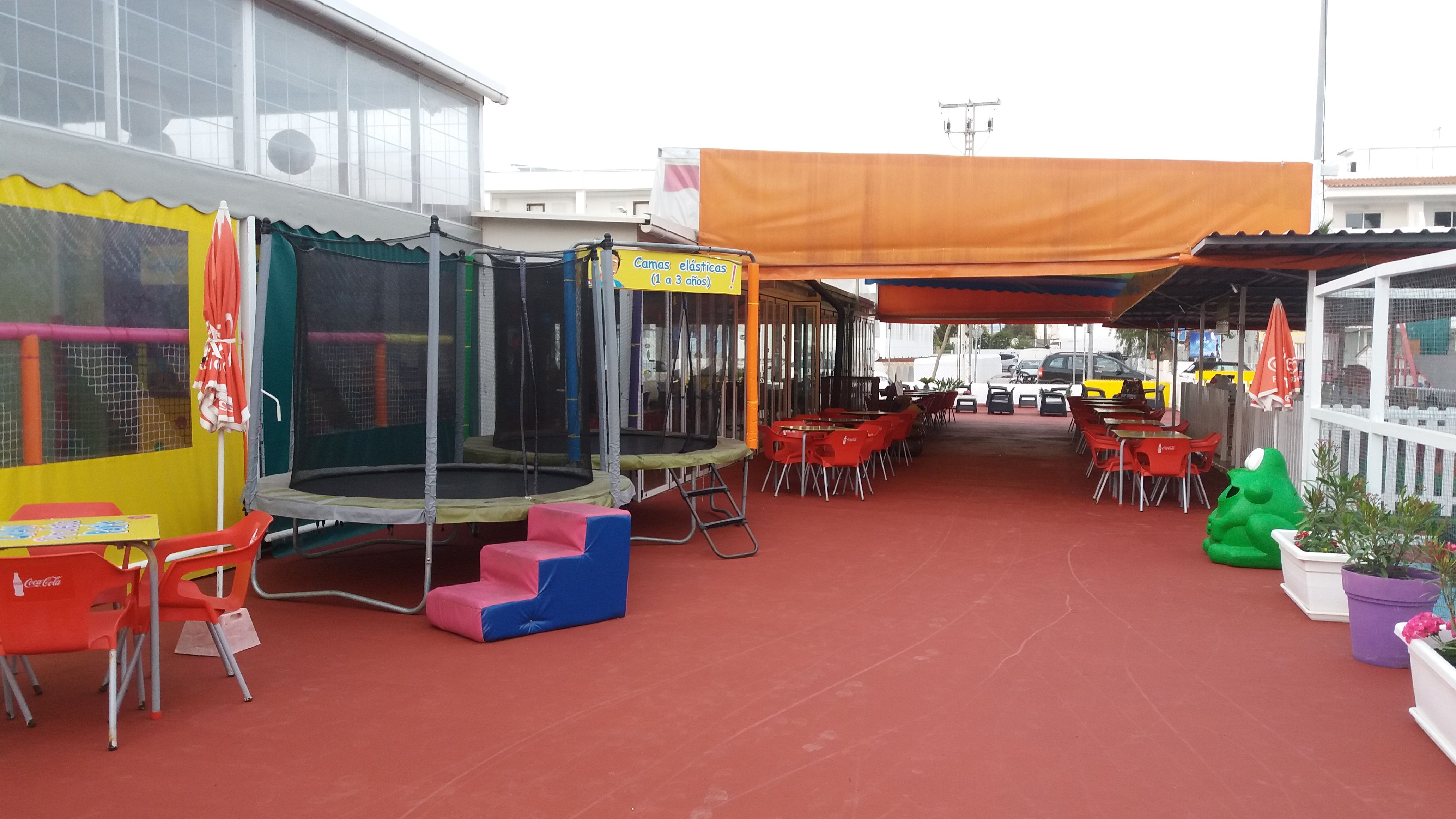 Parque infantil: Nuestros servicios de Gran Piruleto Park Parque infantil: Nuestros servicios de Gran Piruleto Park
