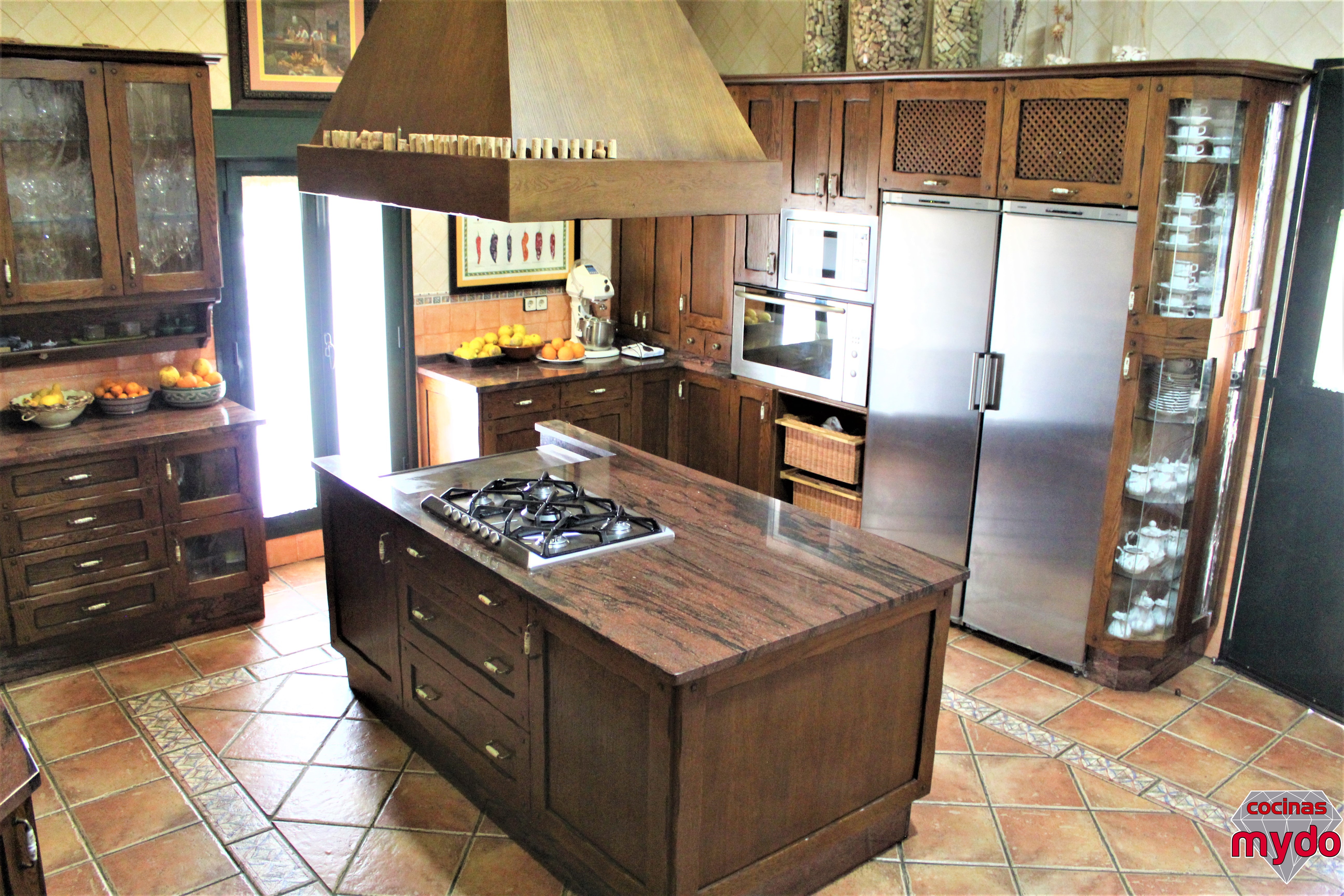 Serie de madera: Nuestros trabajos de Muebles de Cocina MYDO Serie de madera: Nuestros trabajos de Muebles de Cocina MYDO