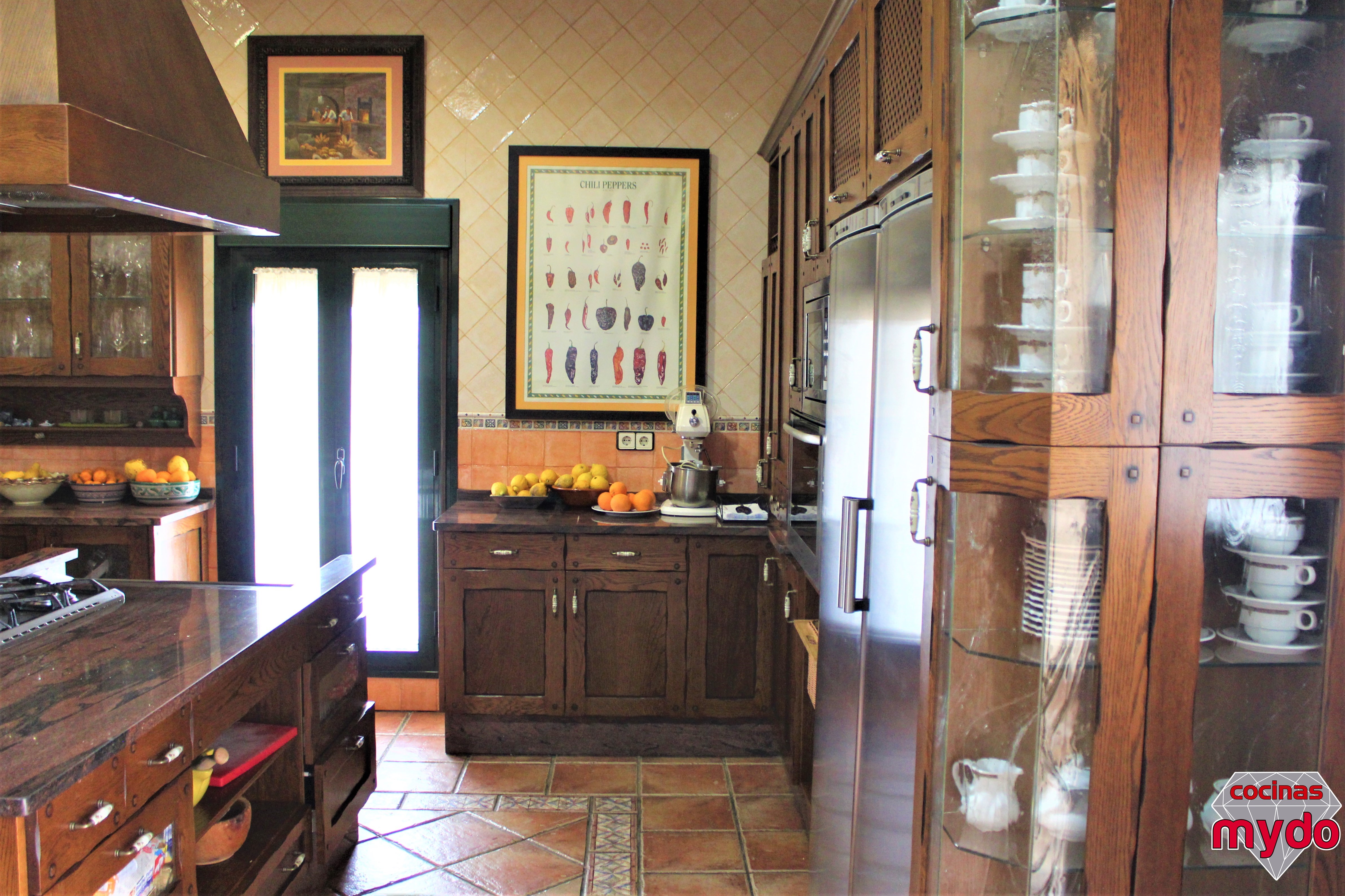 Serie de madera: Nuestros trabajos de Muebles de Cocina MYDO Serie de madera: Nuestros trabajos de Muebles de Cocina MYDO