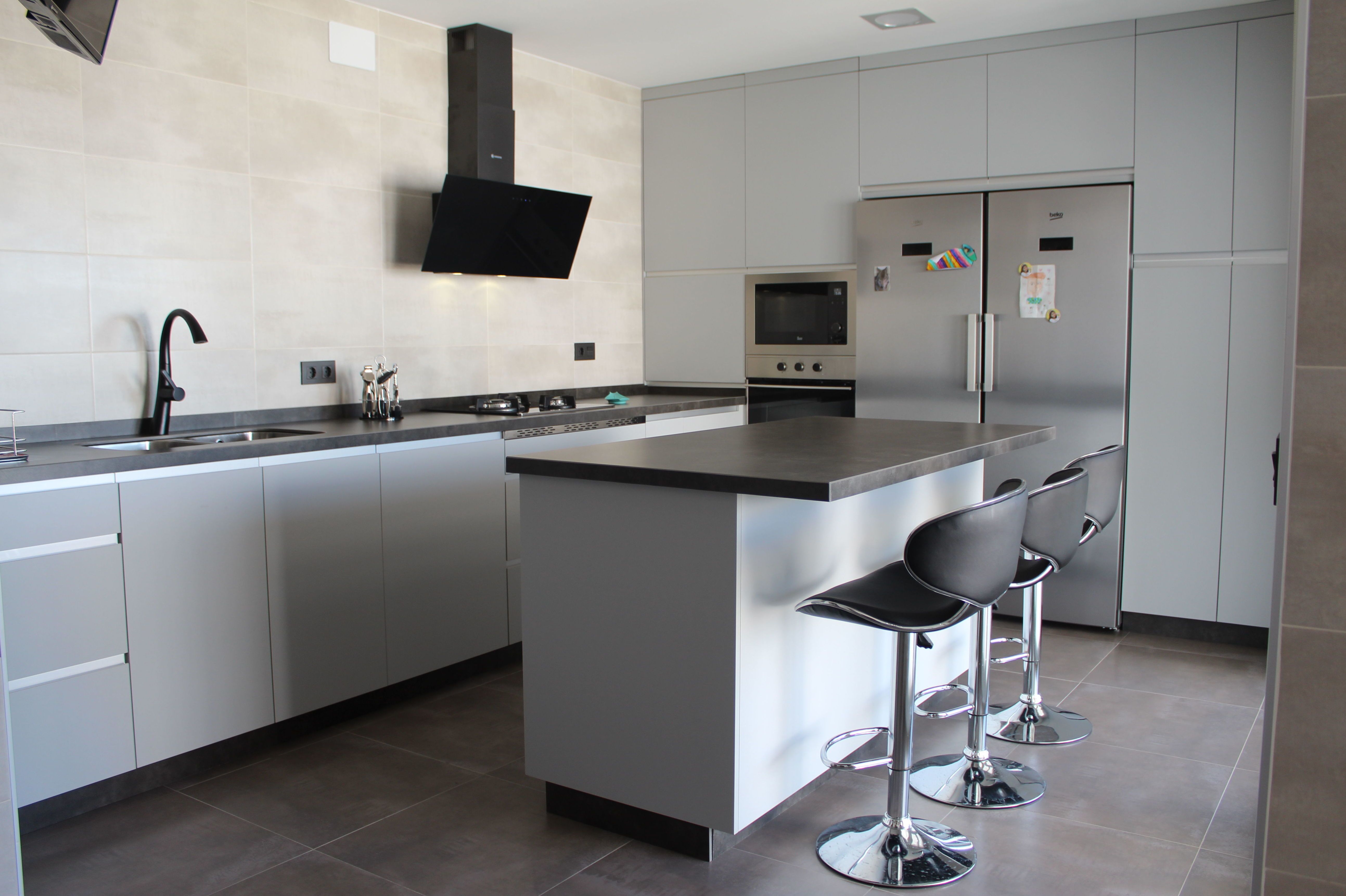 Serie Luxe: Nuestros trabajos de Muebles de Cocina MYDO Serie Luxe: Nuestros trabajos de Muebles de Cocina MYDO