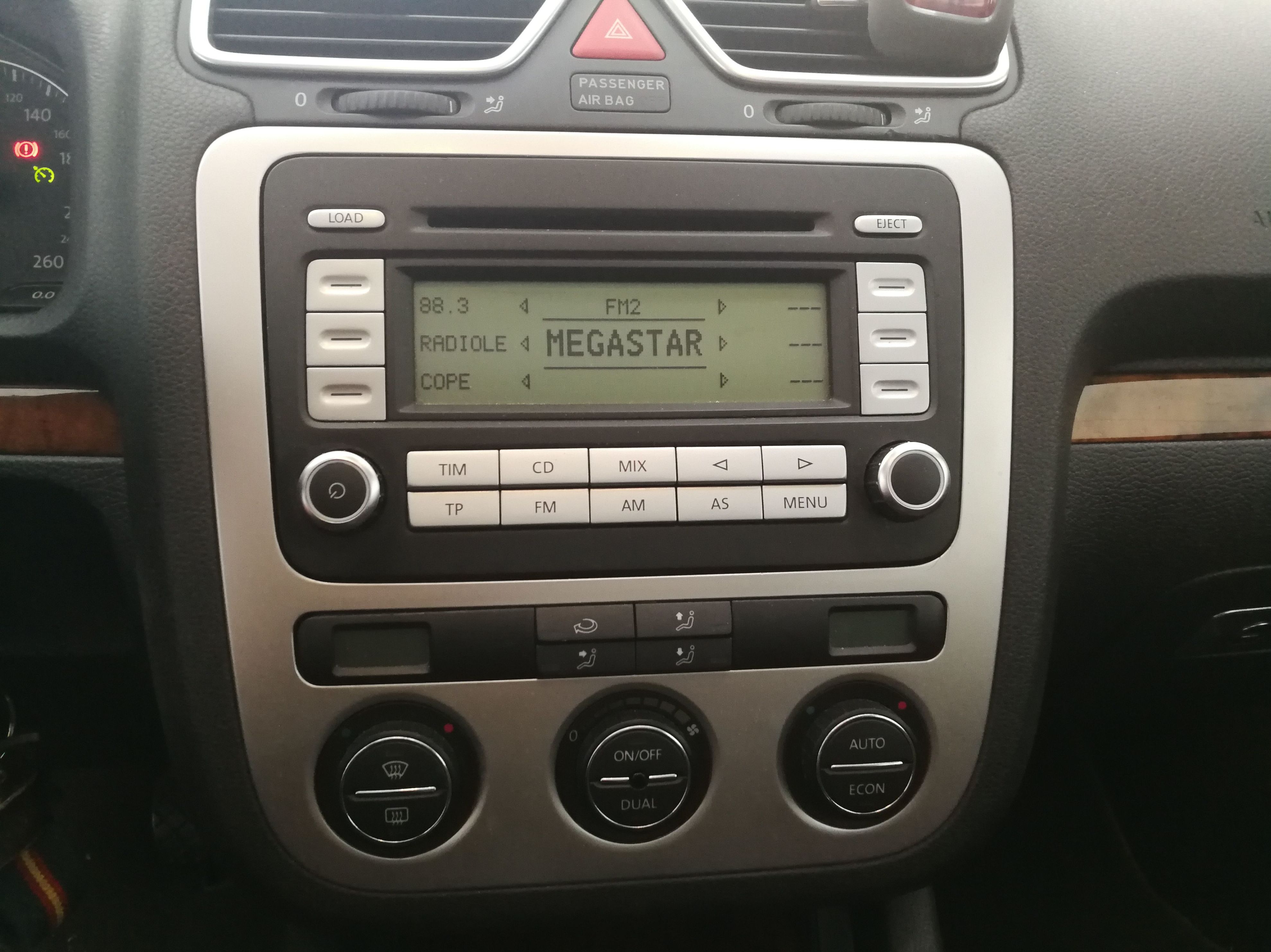 Volkswagen Eos 1.9 TDI: SERVICIOS Y STOCK DE COCHES de Vaquerizo Motor Volkswagen Eos 1.9 TDI: SERVICIOS Y STOCK DE COCHES de Vaquerizo Motor