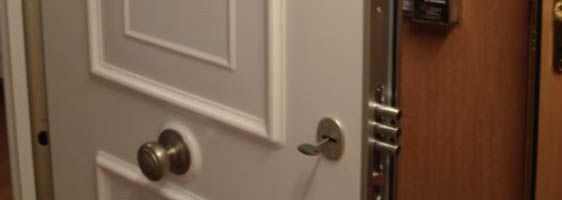 Puertas: Servicios de Cerrajeros Osca Hnos. Justo Puertas: Servicios de Cerrajeros Osca Hnos. Justo