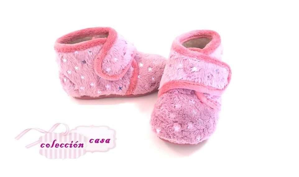 Zapatillas de casa niño/niña: Productos de Zapatos Dar2 Illueca Zapatillas de casa niño/niña: Productos de Zapatos Dar2 Illueca